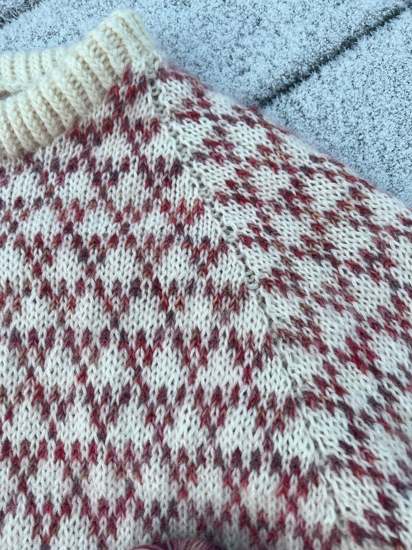 Unik Garn Kit - Spot Sweater
