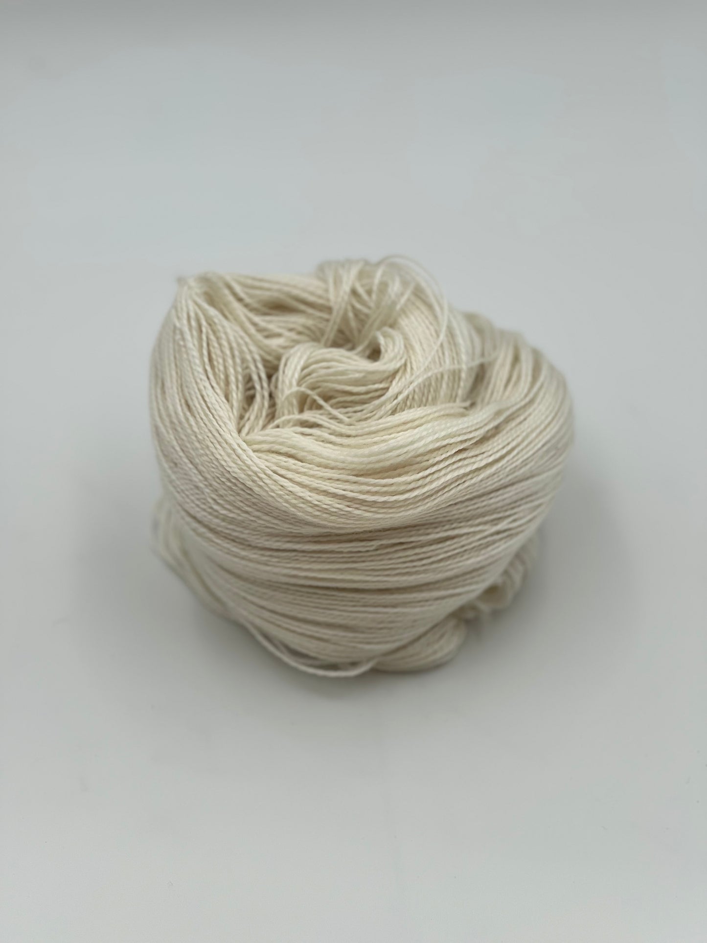 Unik Garn Silky Falkland - Ufarvet