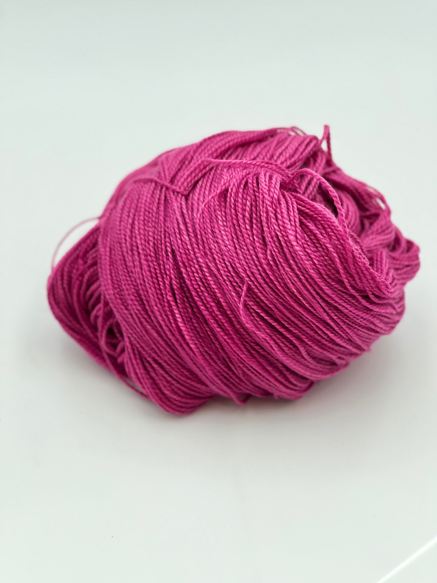 Unik Garn Silky Falkland - Sangria