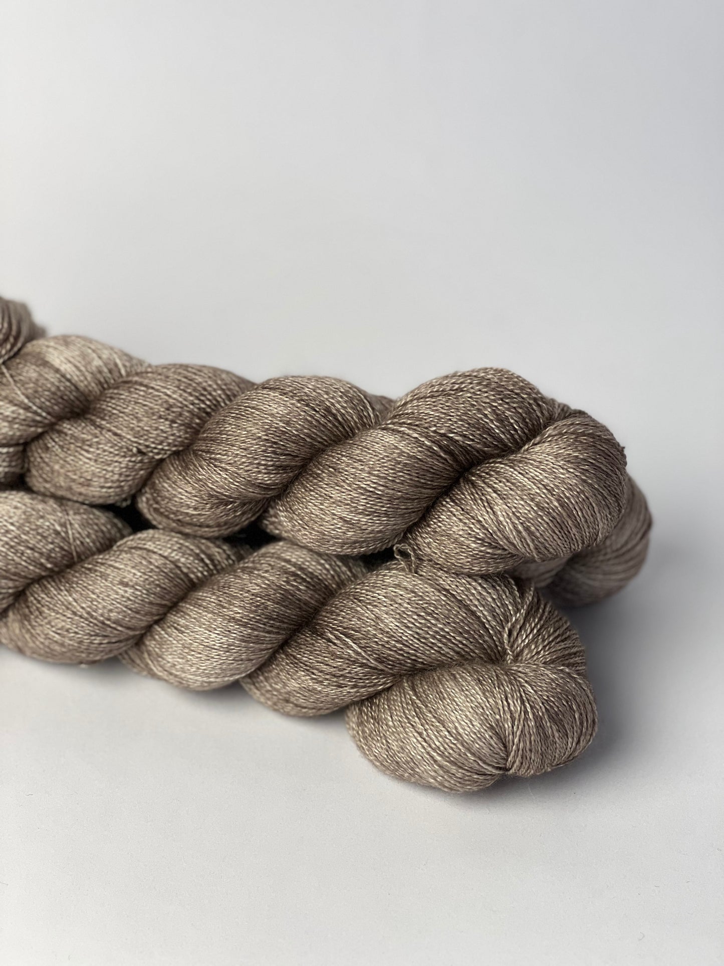 Unik Garn Silk Lace - Nougat