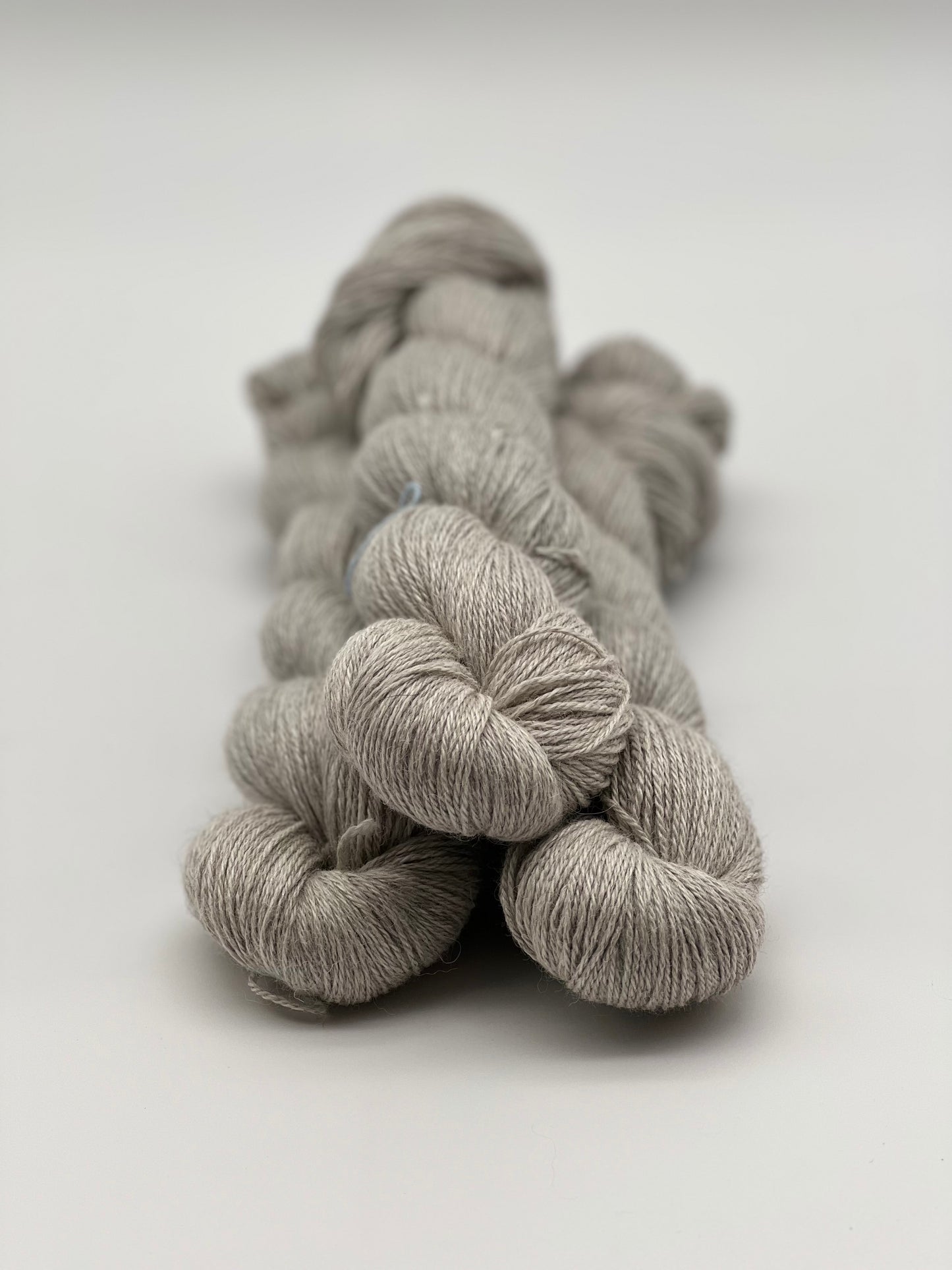 Unik Garn Angel Delight - Ufarvet Grey