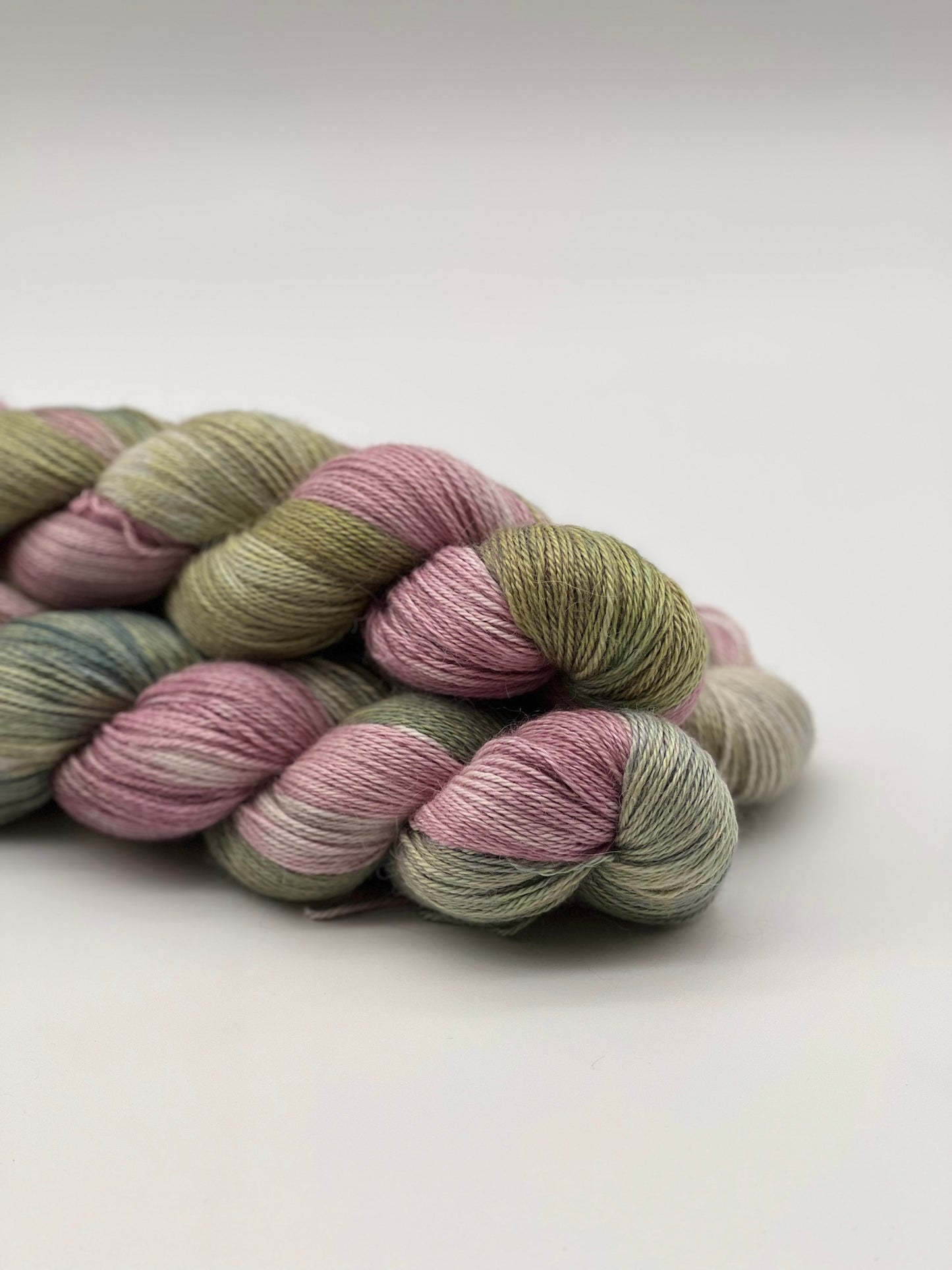 Unik Garn Angel Delight - Hybenrose