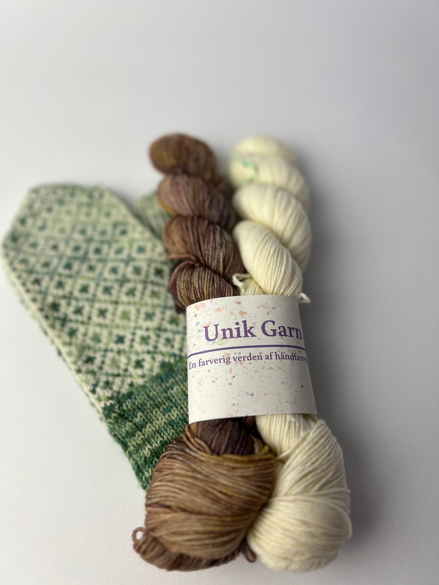 Vantekit “Kaffegrums”til Katrin Mittens fra KnitLidt