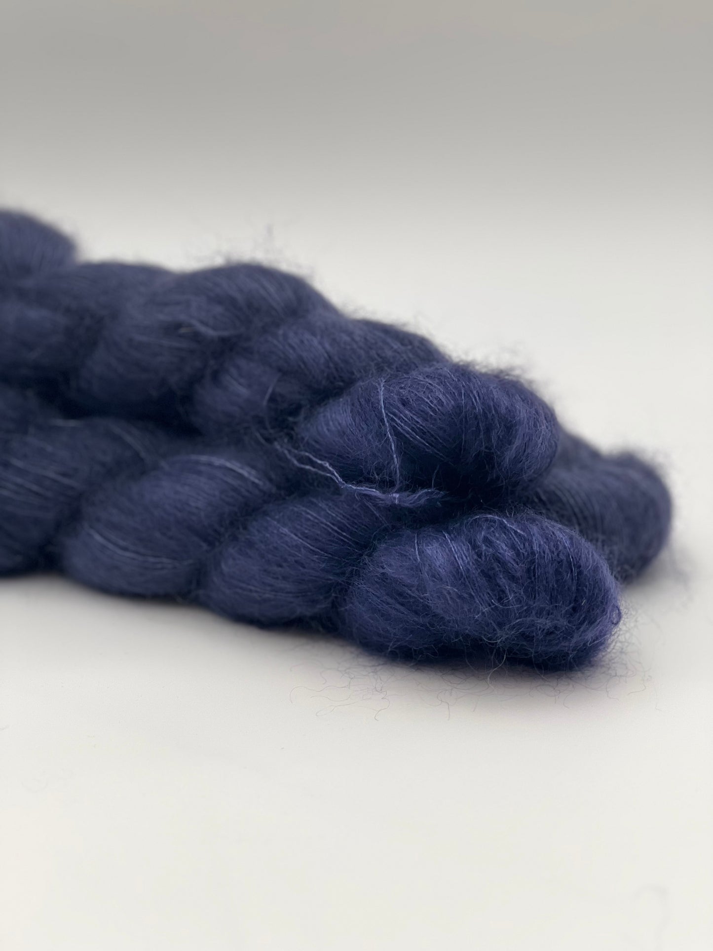 Unik Garn Silk Mohair - Midnatsblå