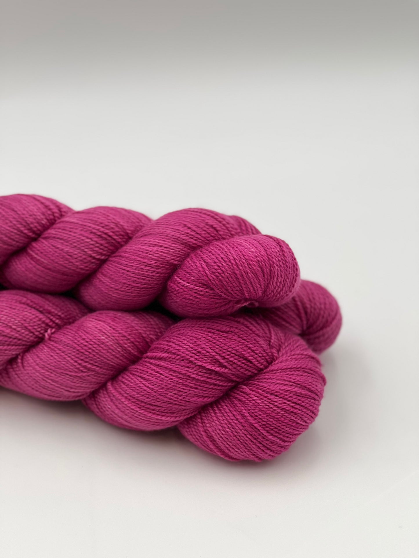 Unik Garn Silky Falkland - Sangria