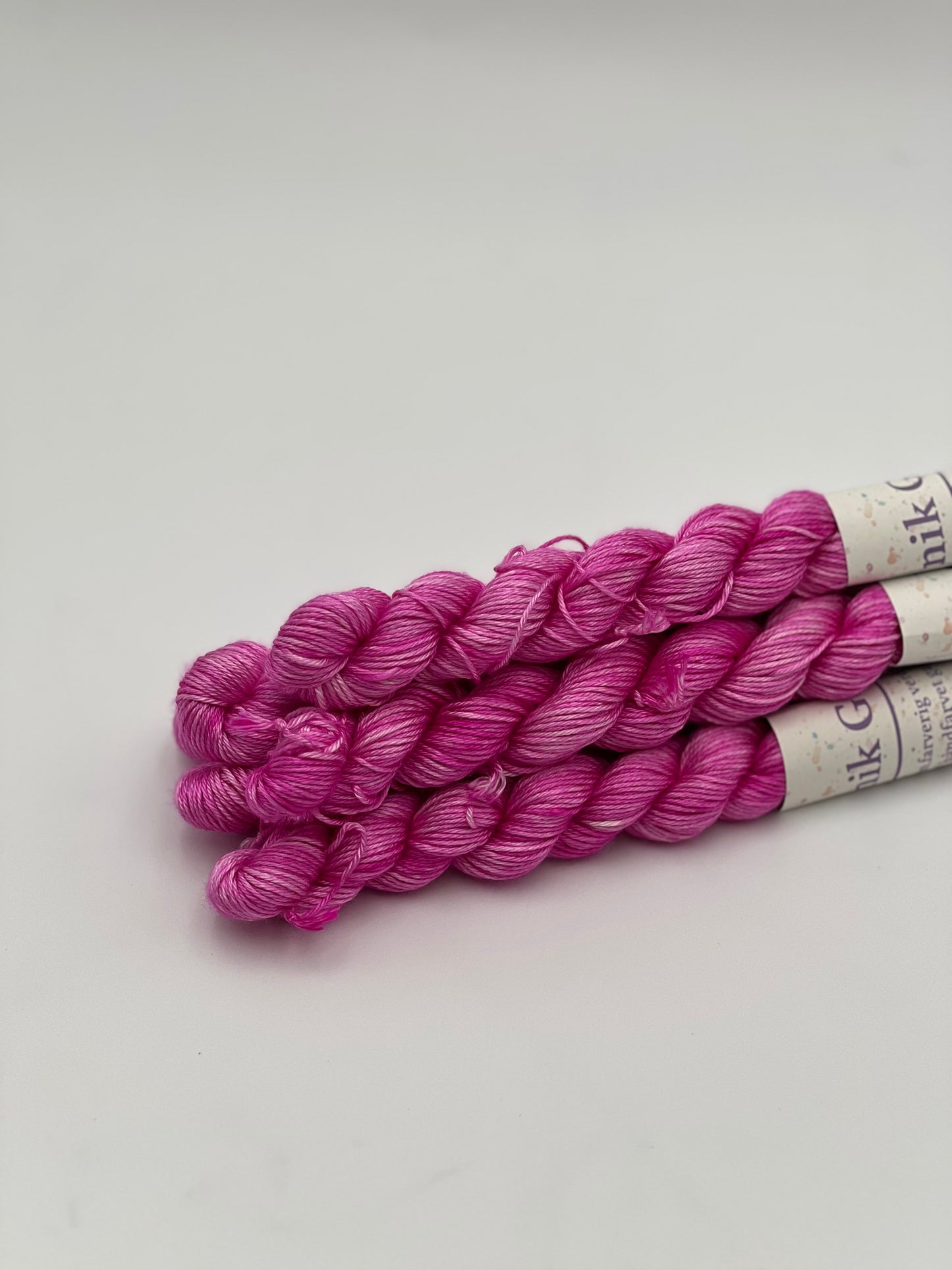 Unik Garn Pure Silk Mini - Orkide