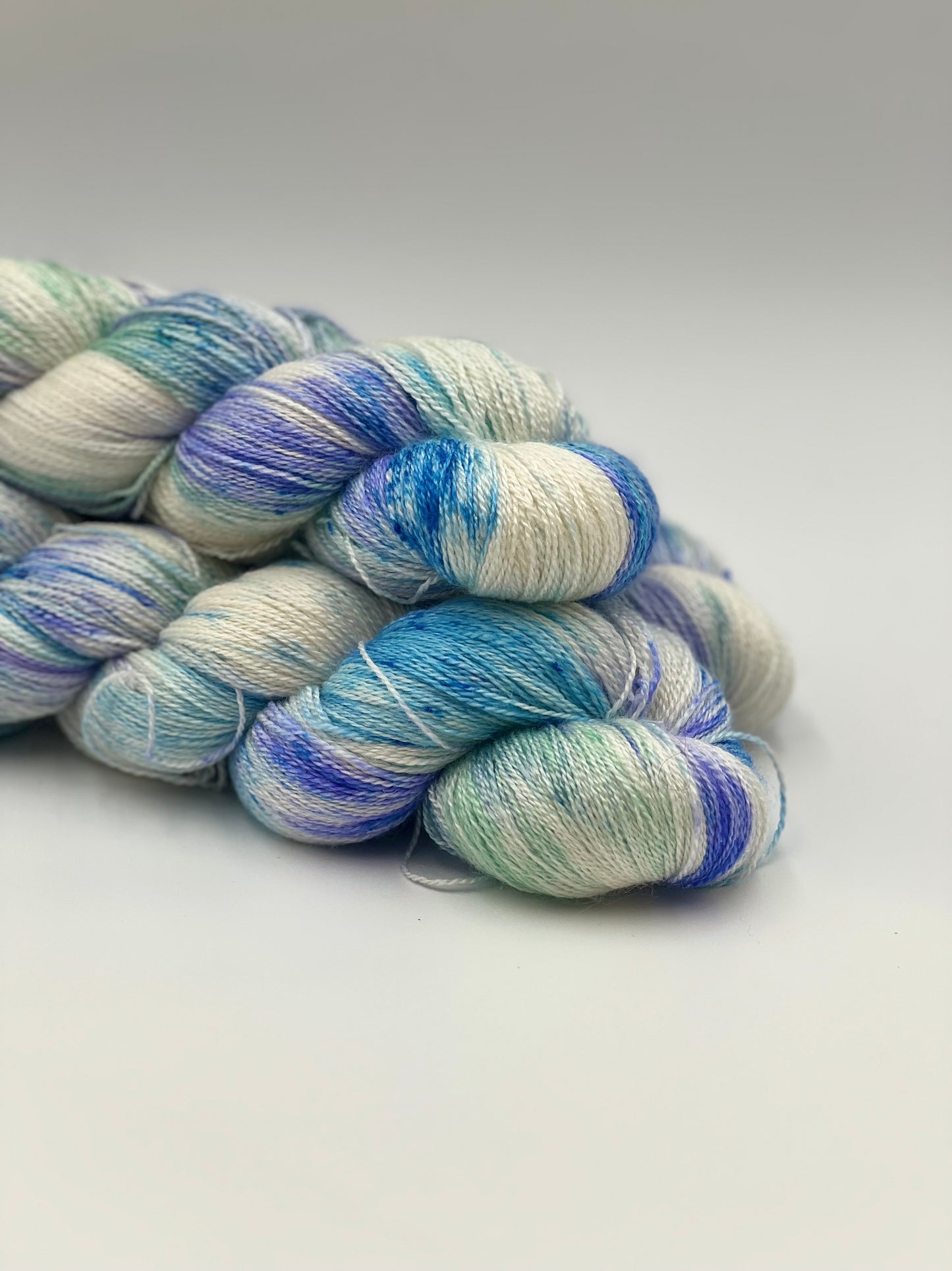 Unik Garn Silk Lace - Blå Anemone
