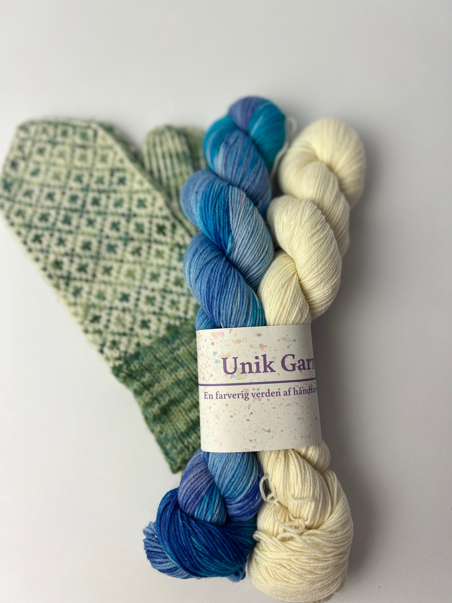 Vantekit “Blå Delfin” til Katrin Mittens fra KnitLidt