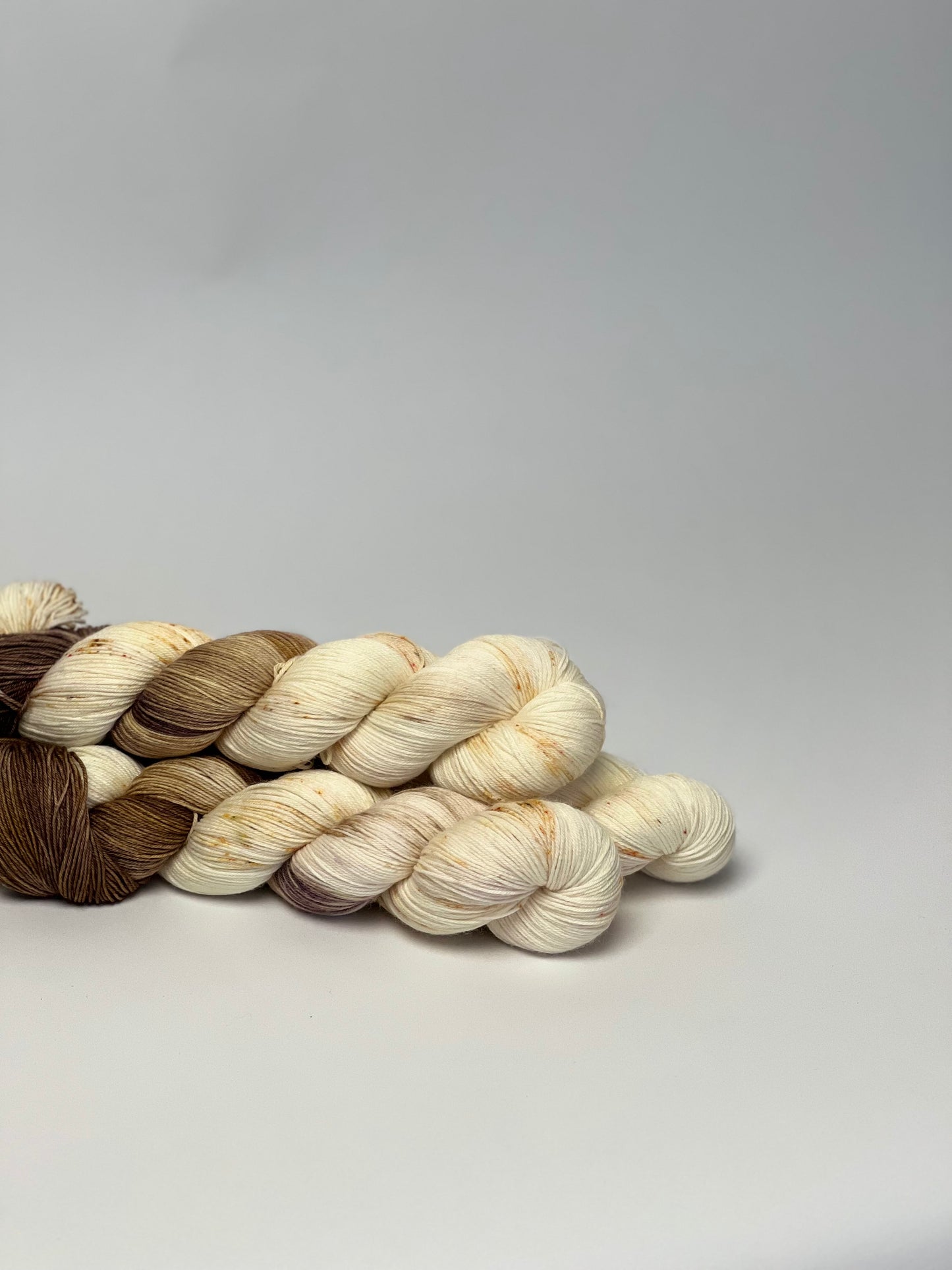 Unik Garn Assigned Pooling Sock - Valnød