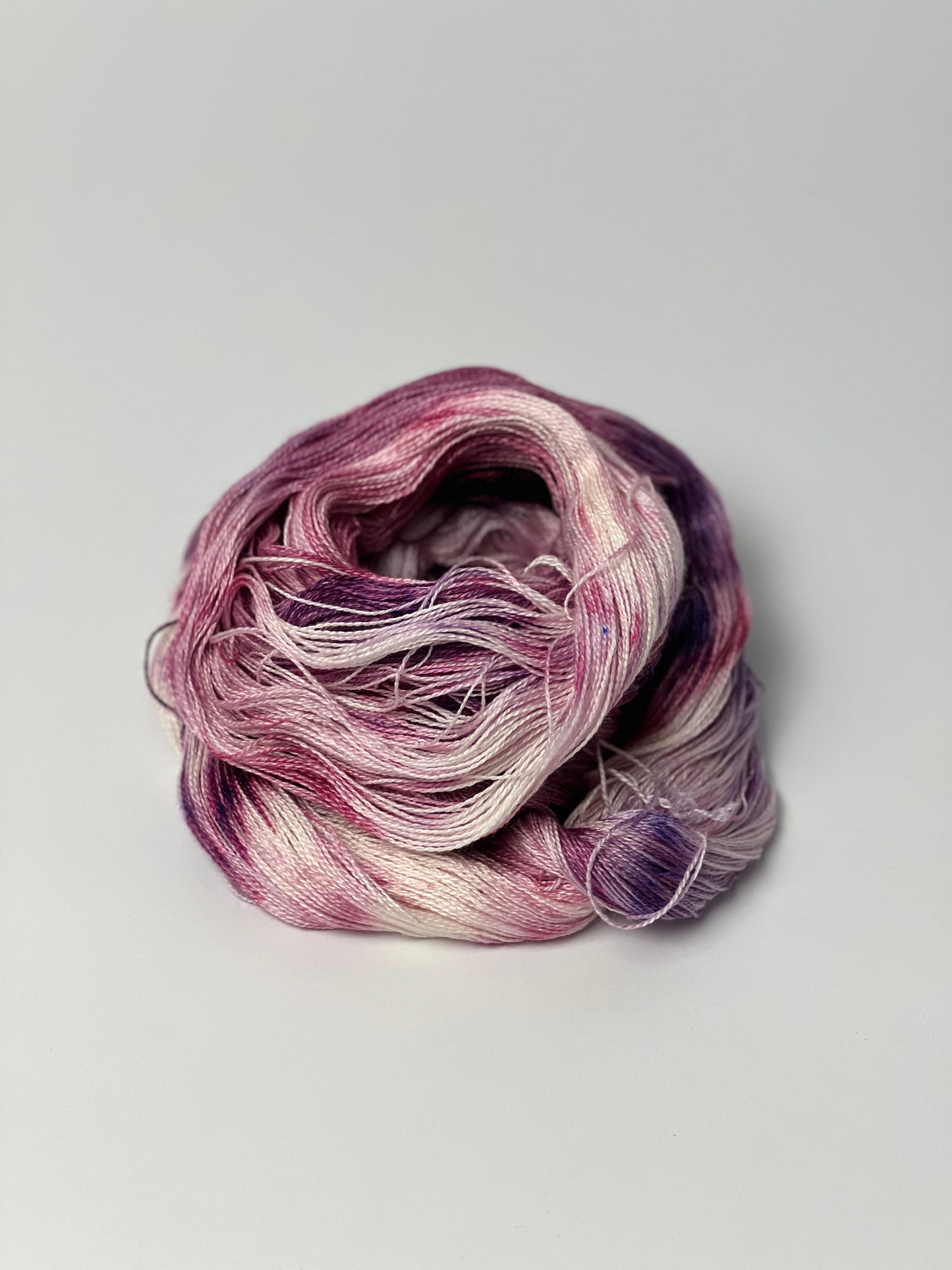 Unik Garn Silk Lace - Granatæble