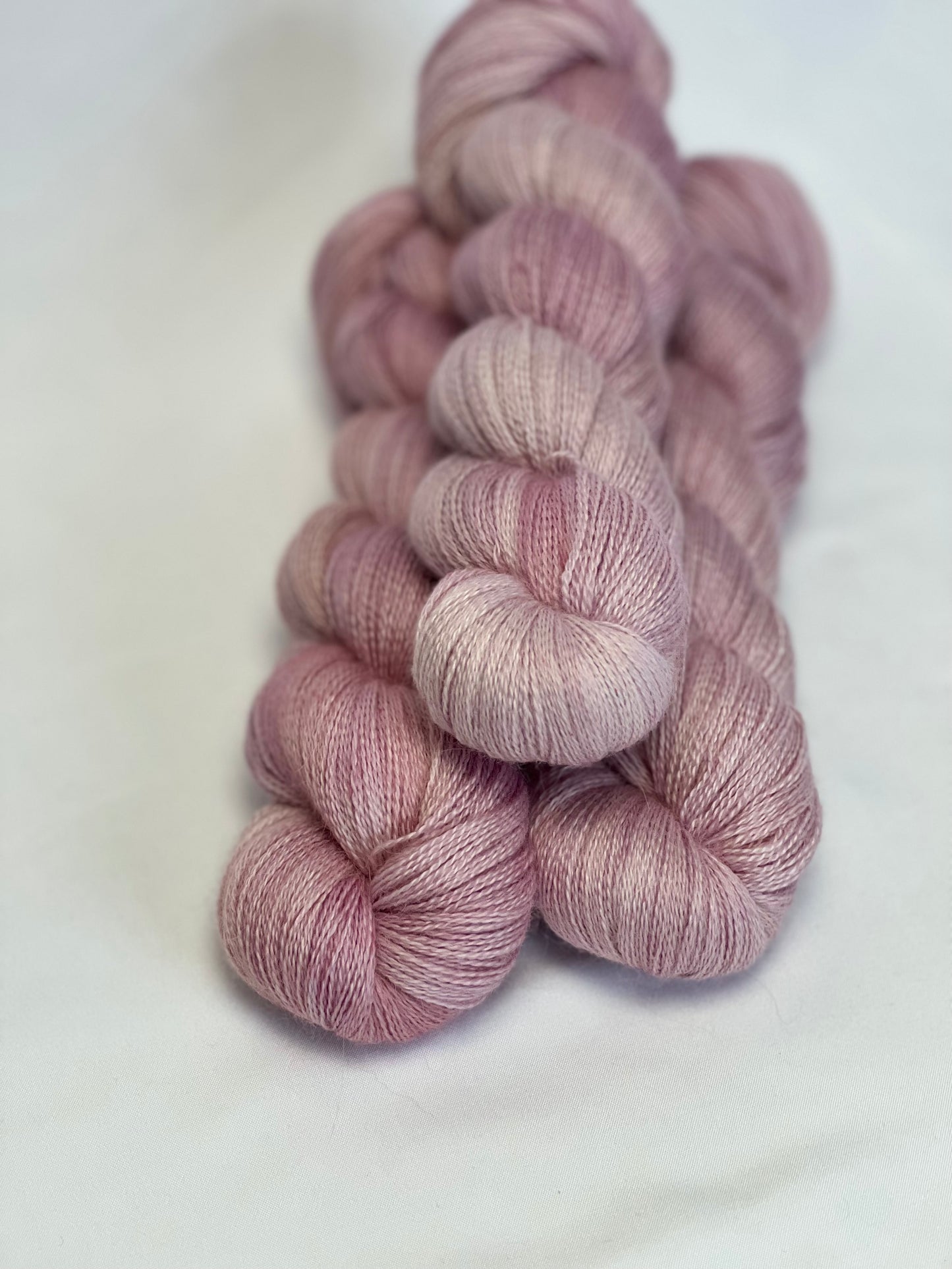 Unik Garn Angel Delight Lace - Ærteblomst