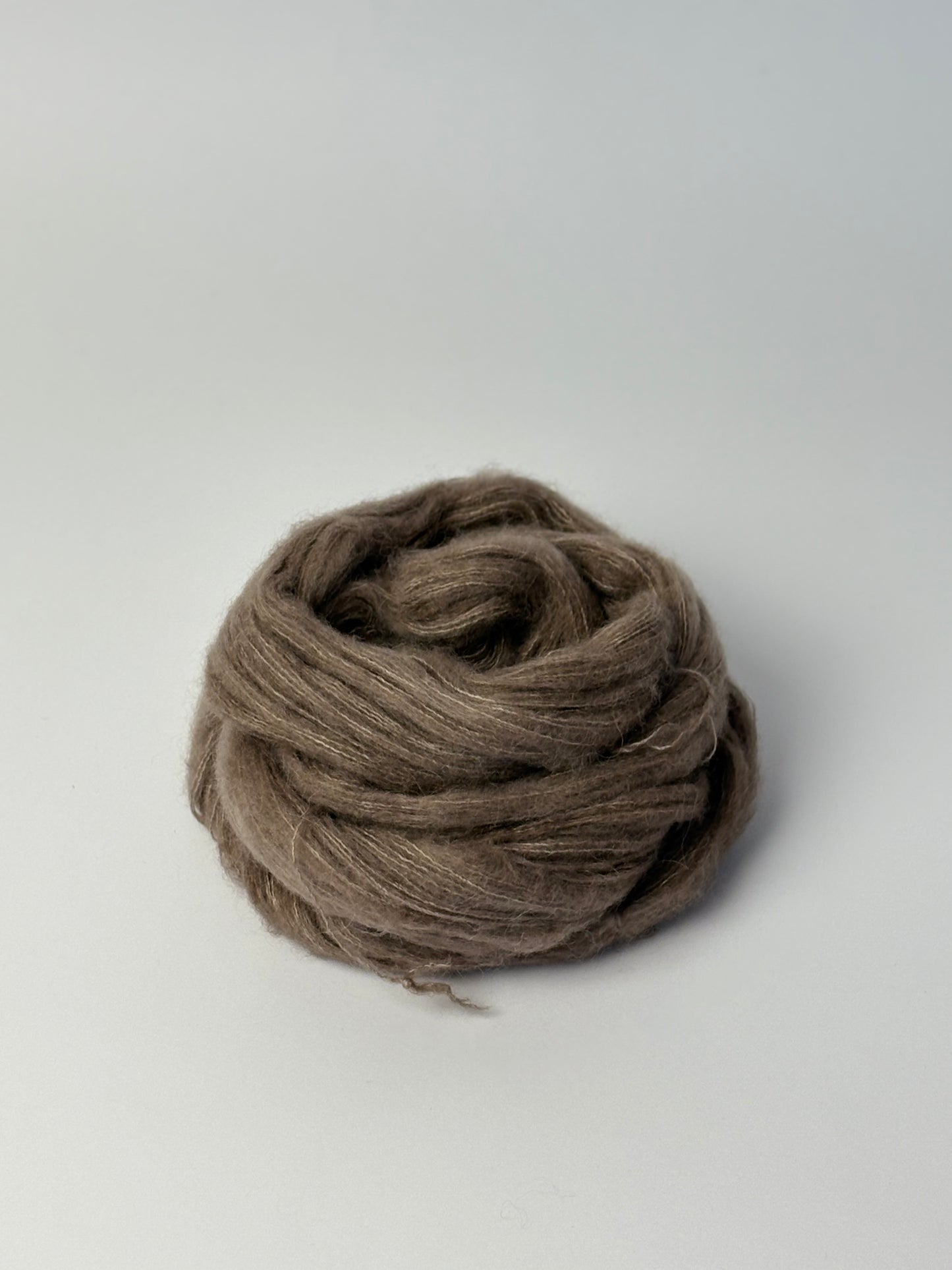 Unik Garn Delux Fluff - Nougat