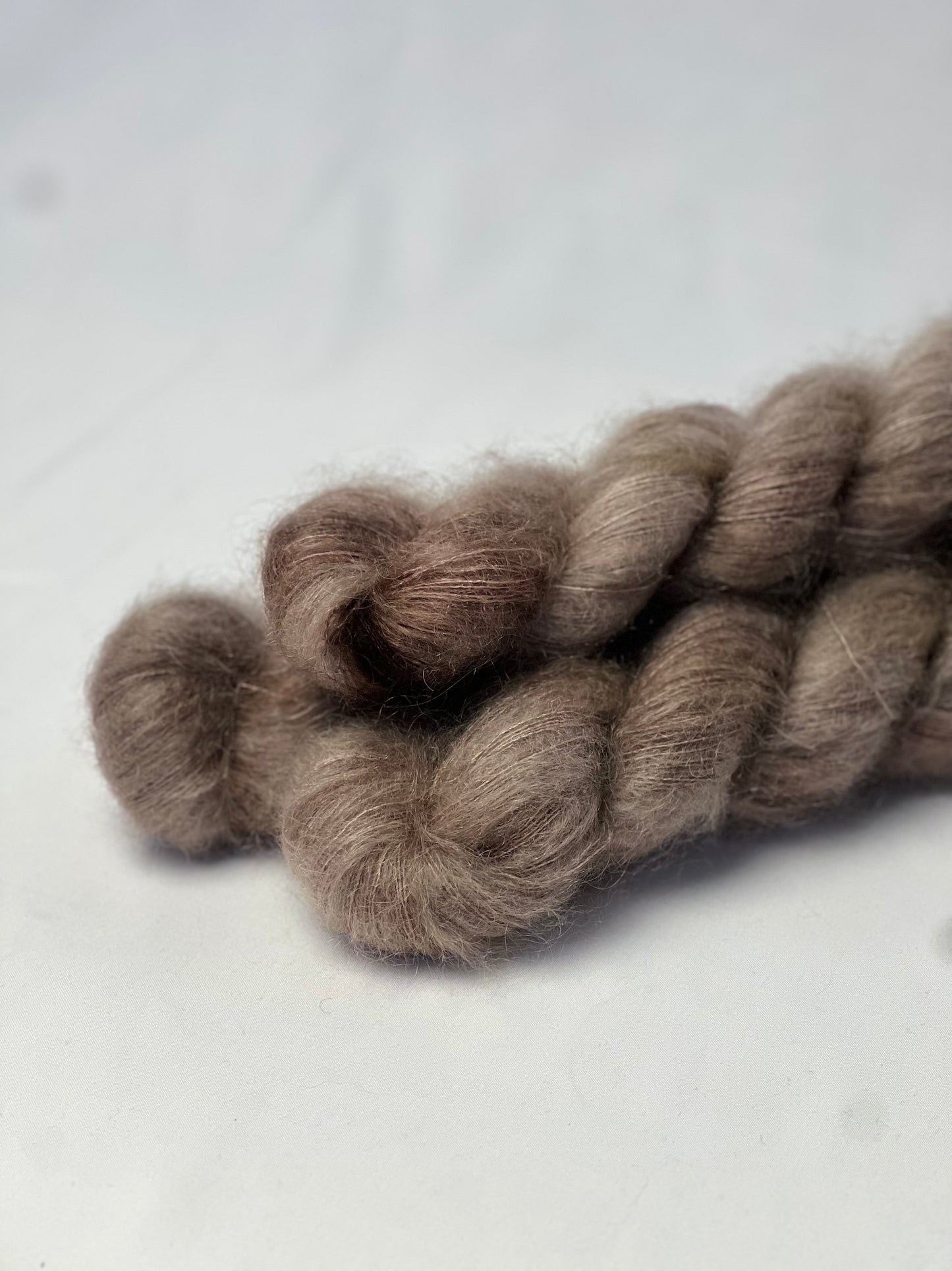 Unik Garn Silk Mohair - Nødde Brun