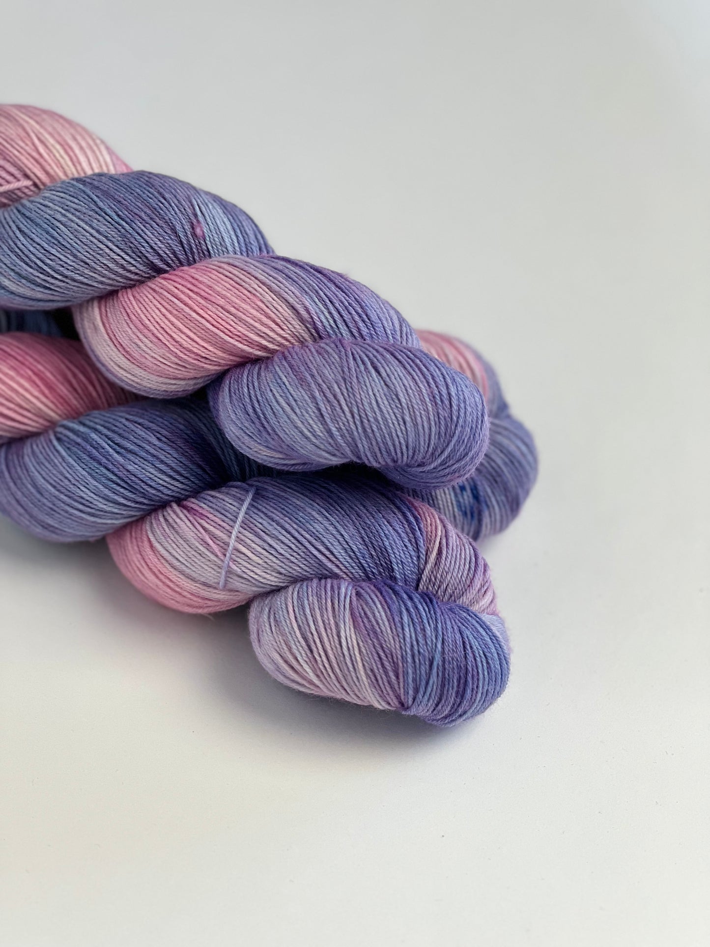 Unik Garn Assigned Pooling Sock - Water Lilies