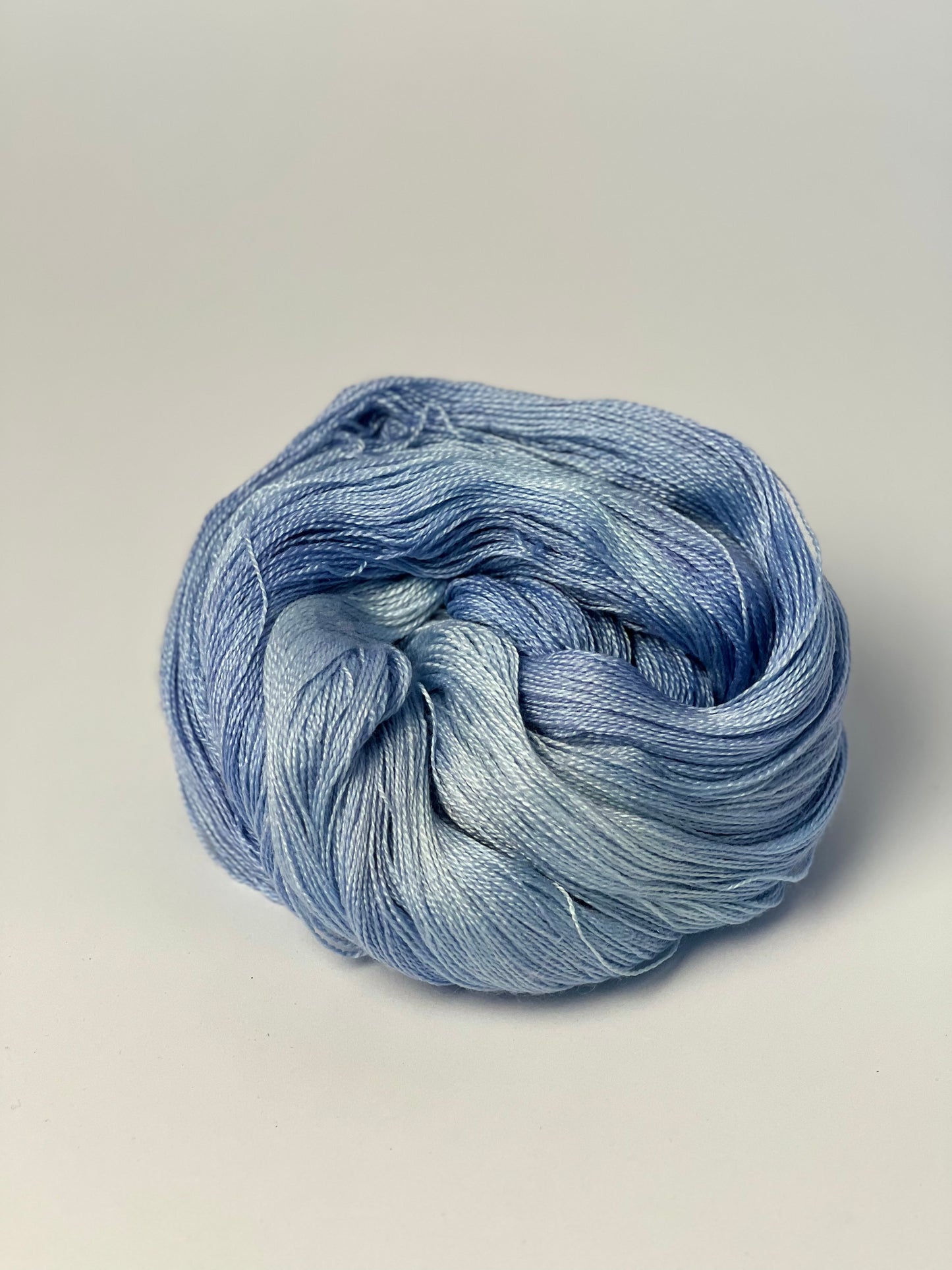 Unik Garn Silk Lace - Himmel Blå