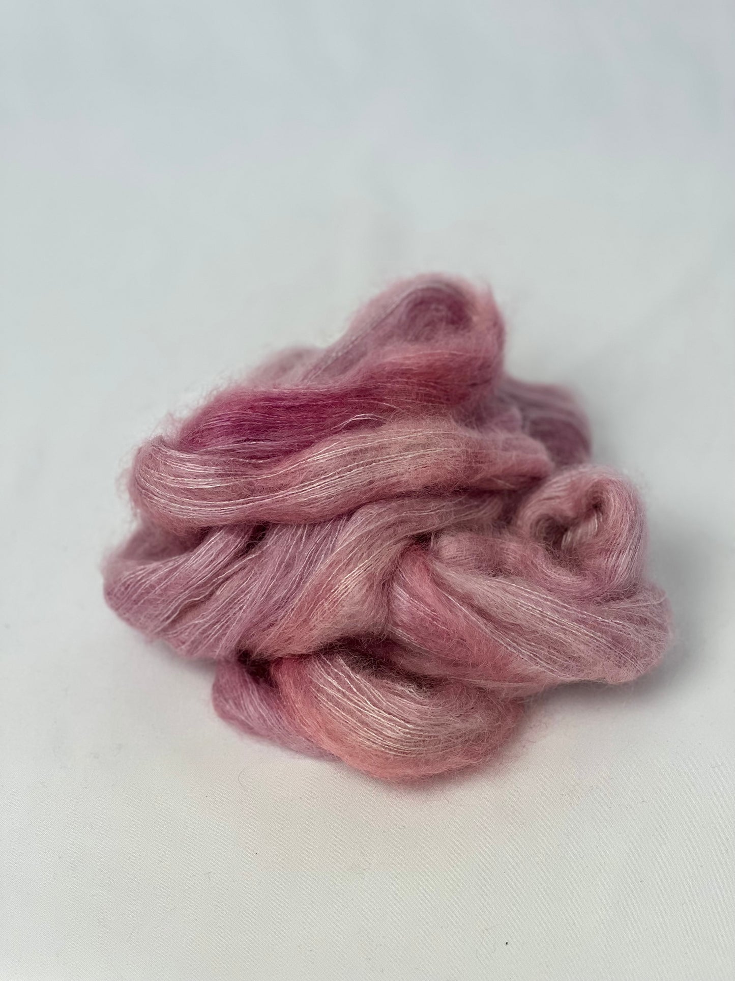 Unik Garn Silk Mohair - Ærteblomst