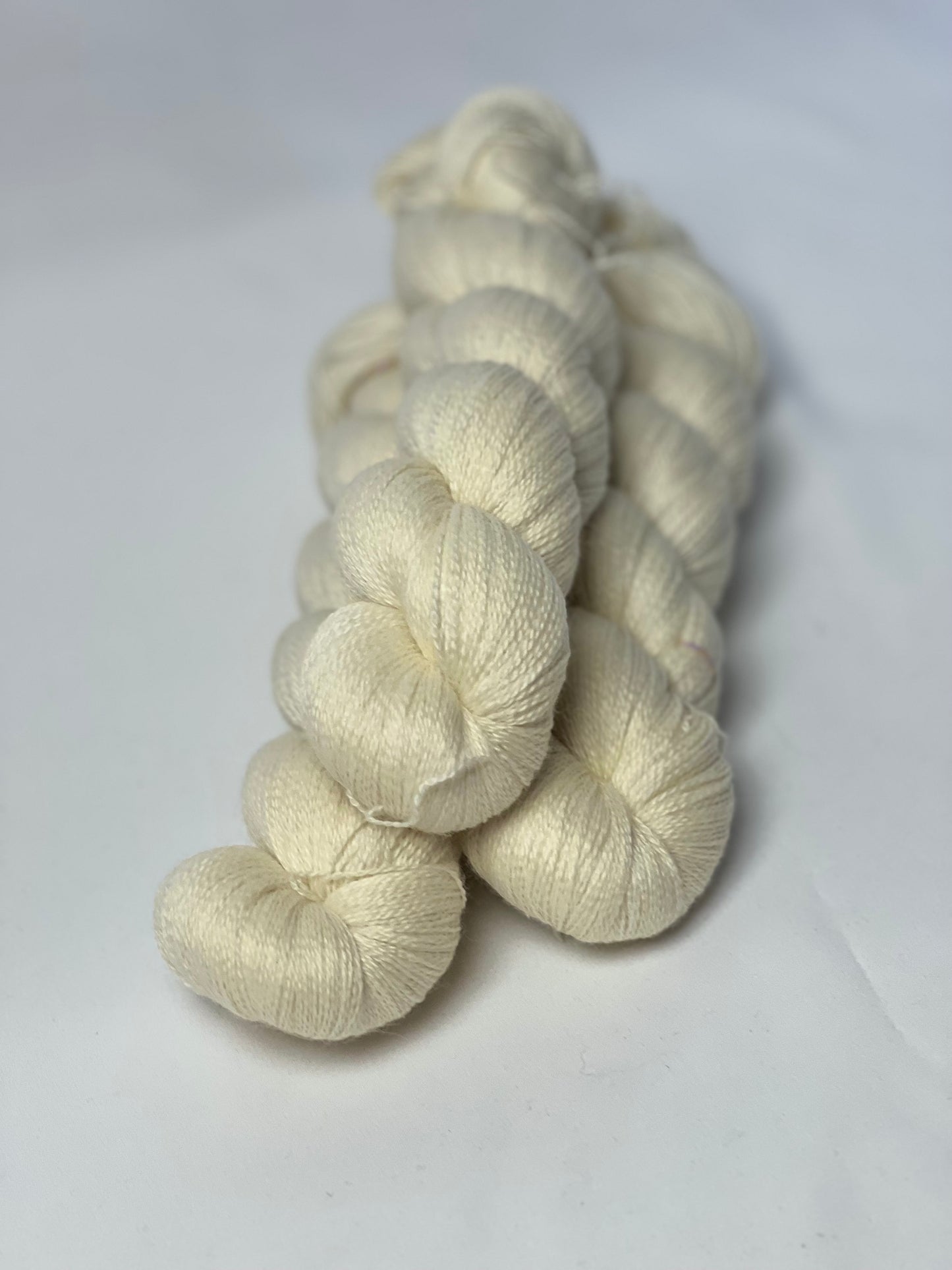 Unik Garn Angel Delight Lace - Ufarvet