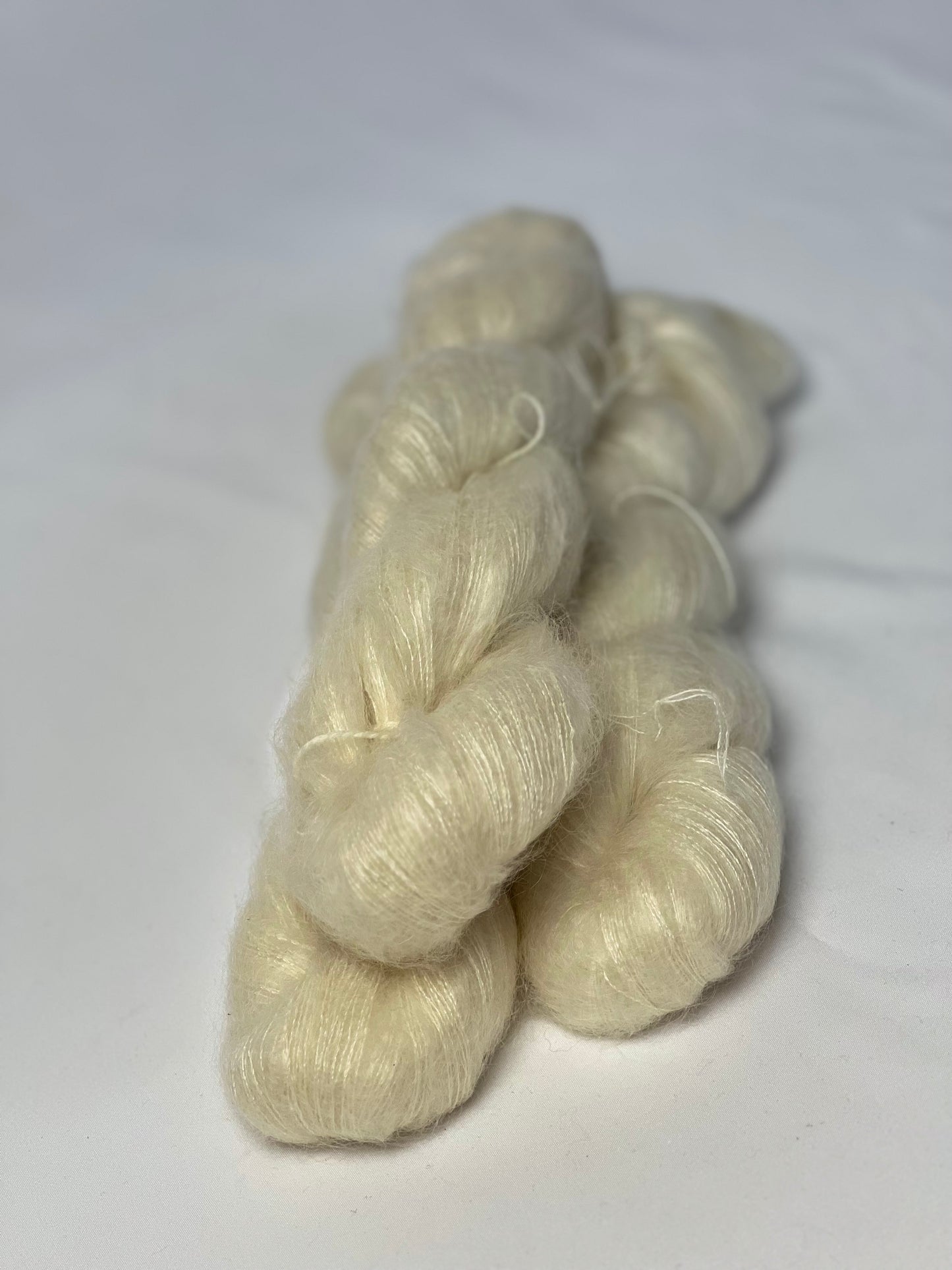 Unik Garn Silk Mohair - Ufarvet