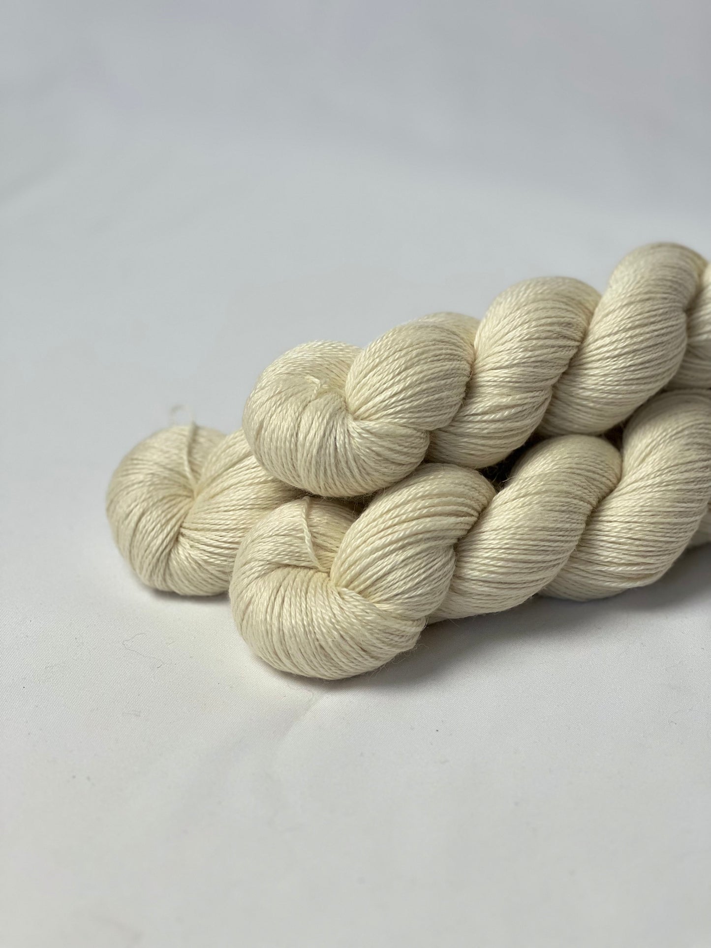 Unik Garn Angel Delight - Ufarvet