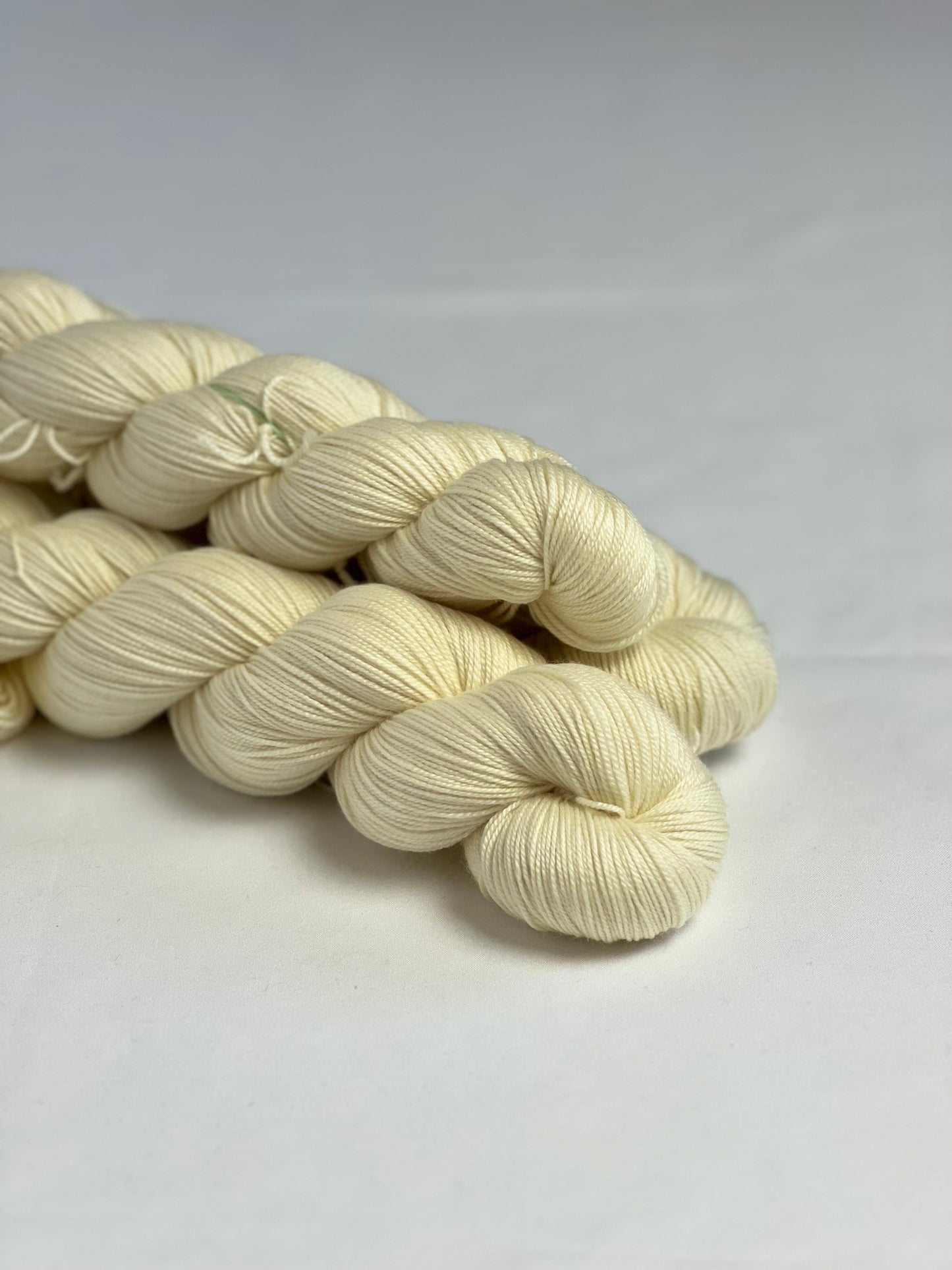 Unik Garn Cashmere/Silk - Ufarvet