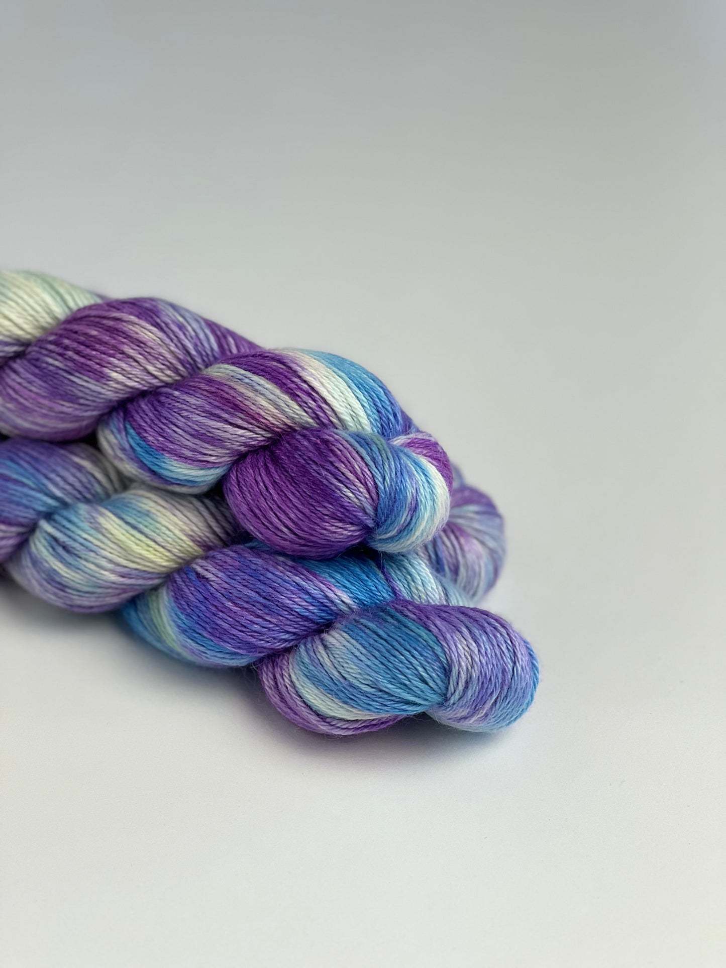 Unik Garn Angel Delight DK - Ametyst