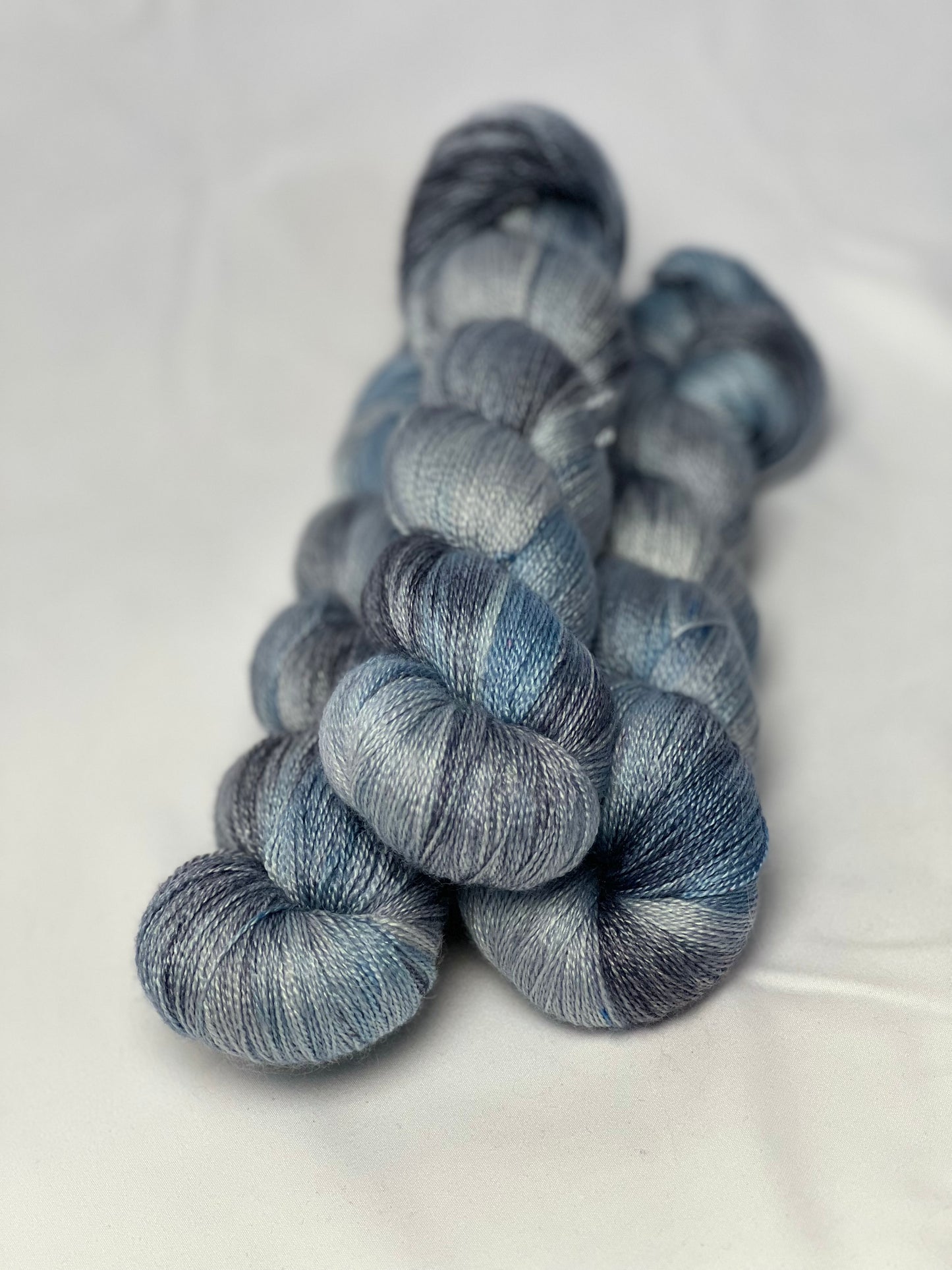 Unik Garn Silk Lace - Skybrud