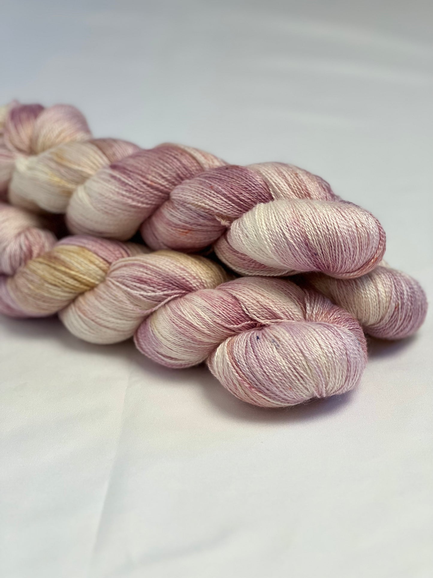 Unik Garn Silk Lace - Bjerg Krystal