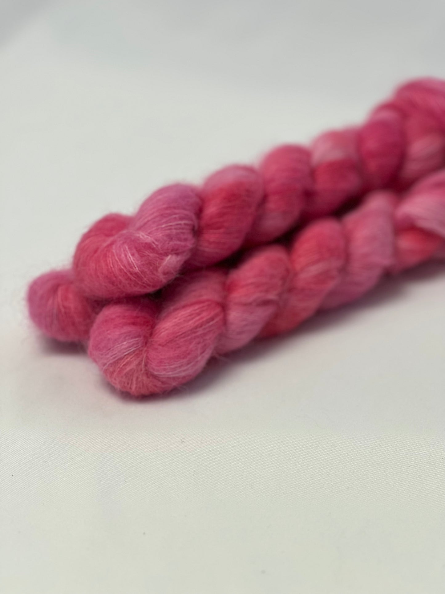 Unik Garn Suri Silk - Pink Power
