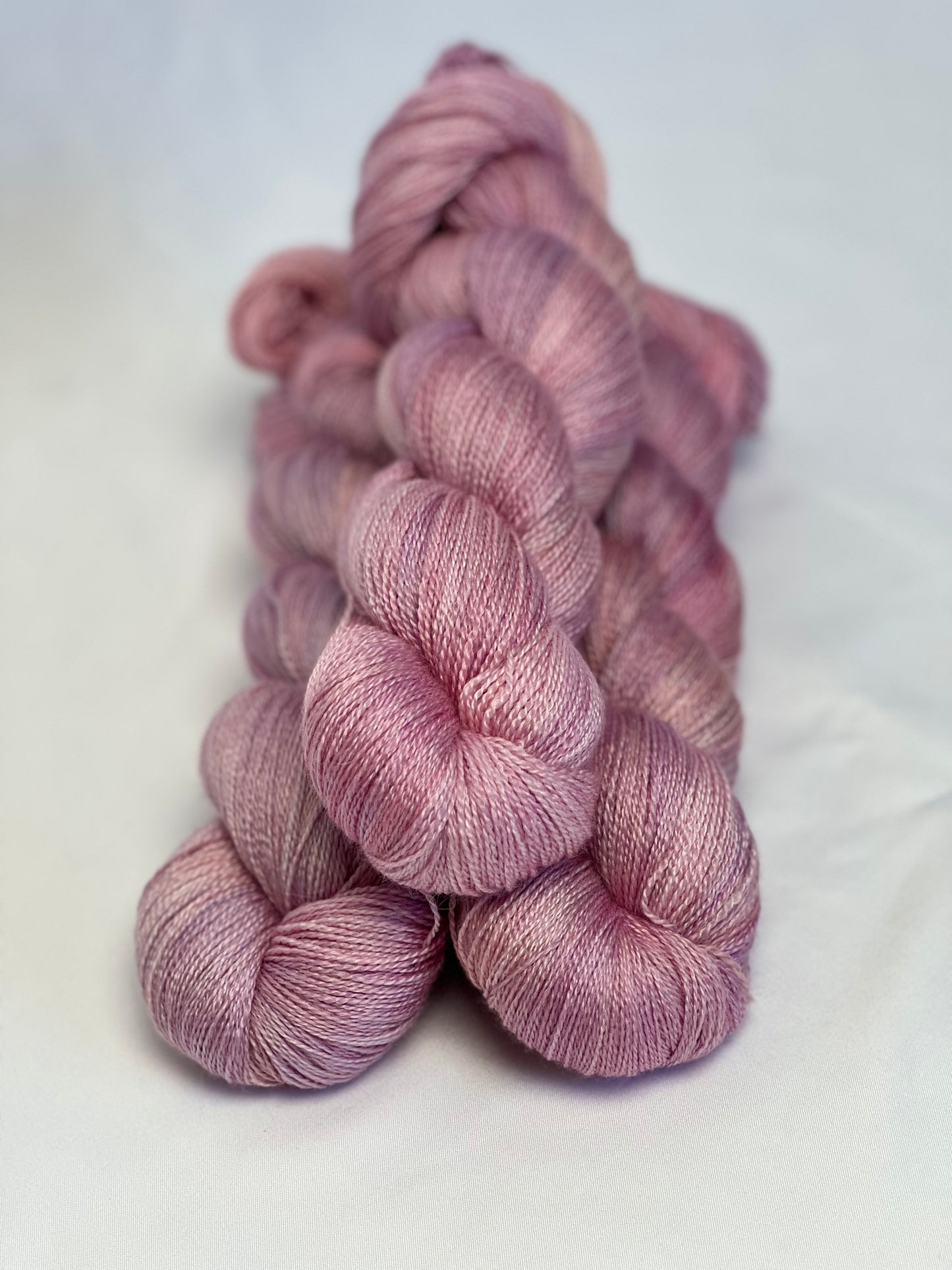 Unik Garn Silk Lace - Ærteblomst