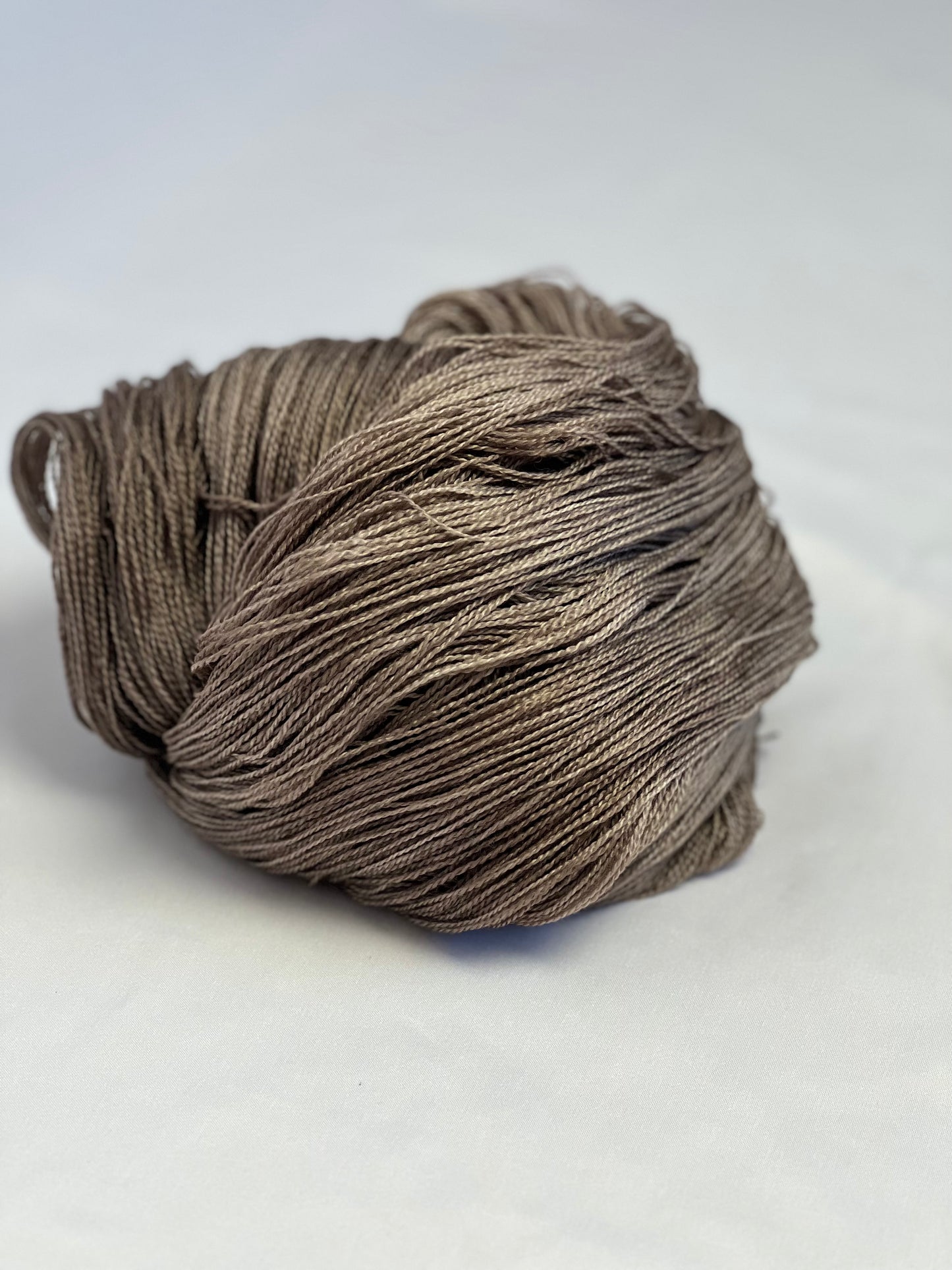 Unik Garn Silk Lace - Nødde Brun