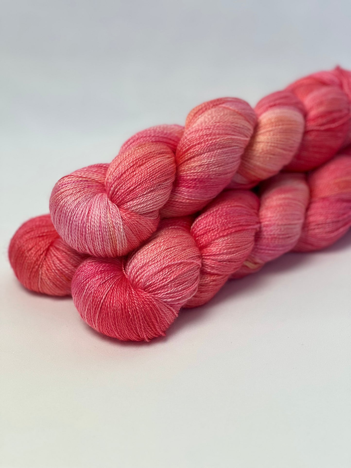 Unik Garn Silk Lace - Pink Grape