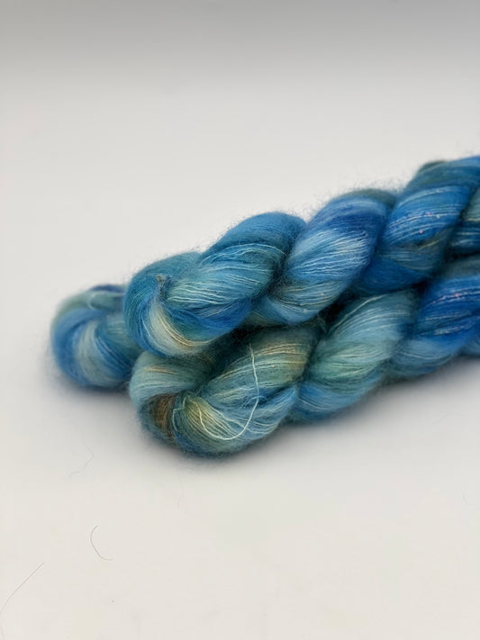 Unik Garn Silk Mohair Sequin - Bølgebrus