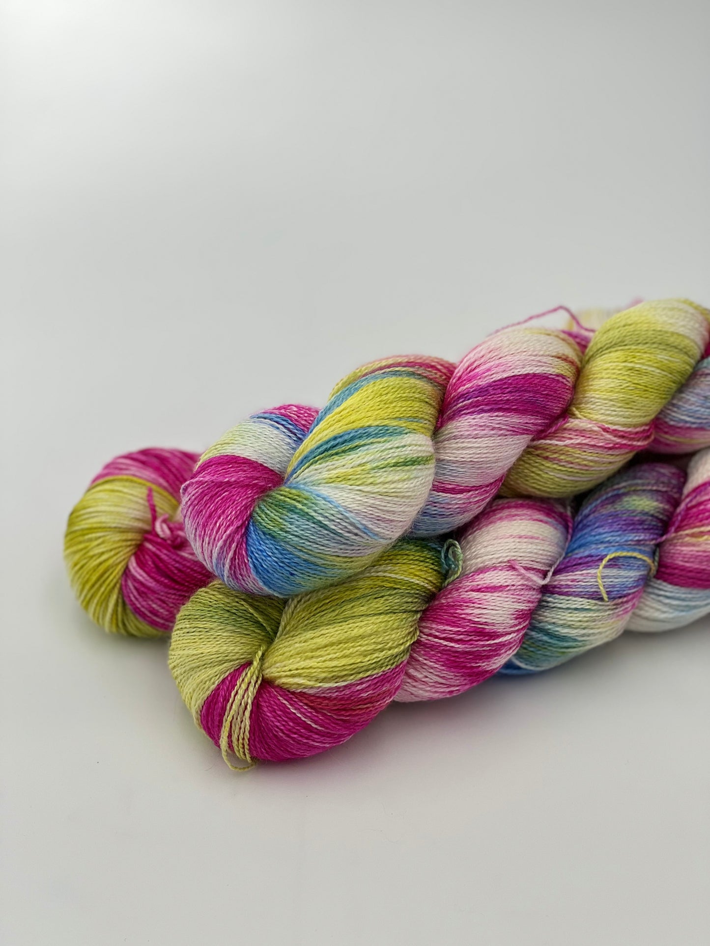 Unik Garn Silk Lace - Karrusel