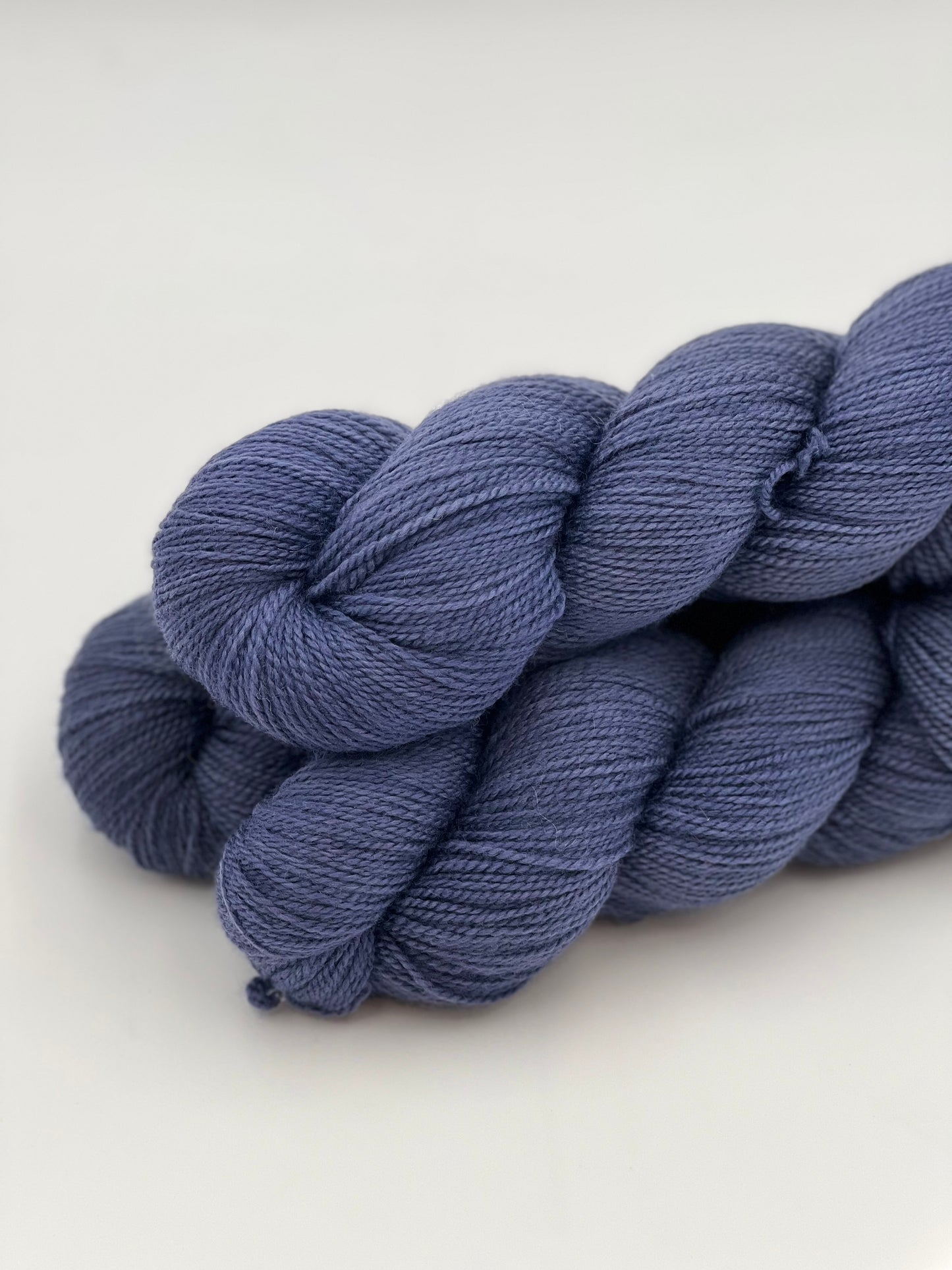 Unik Garn Silky Falkland - Midnatsblå