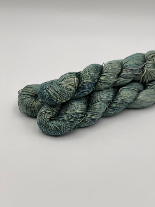 Unik Garn Pure Silk - Skovsø