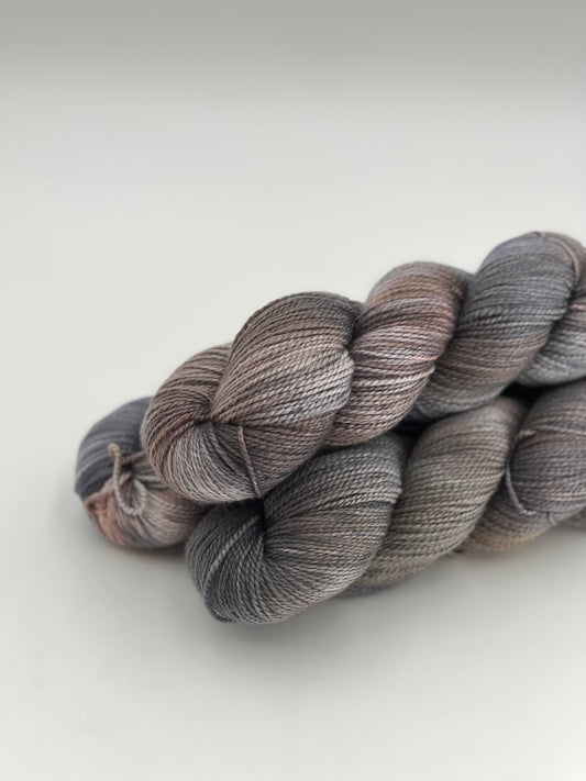 Unik Garn Silky Falkland - Muld