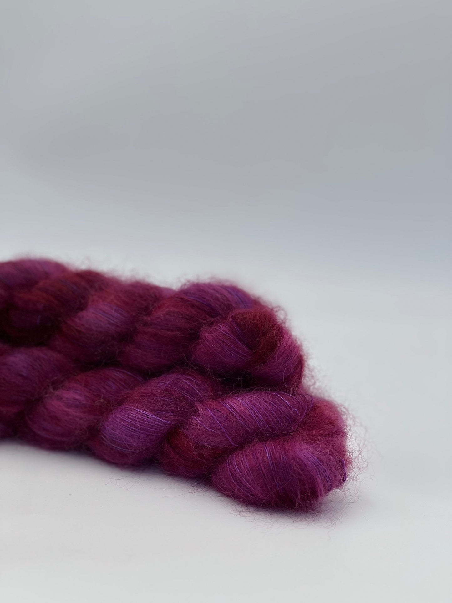 Unik Garn Silk Mohair - Boysenberry