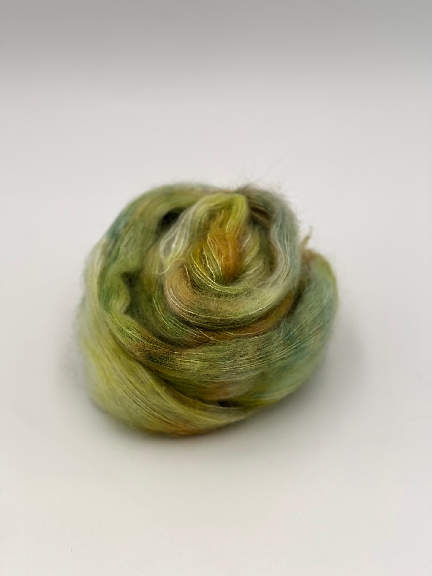 Unik Garn Silk Mohair Sequin  - Fynsk Bøgeskov