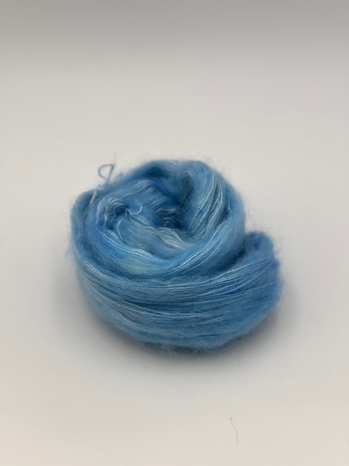 Unik Garn Silk Mohair Sequin - Himmelblå