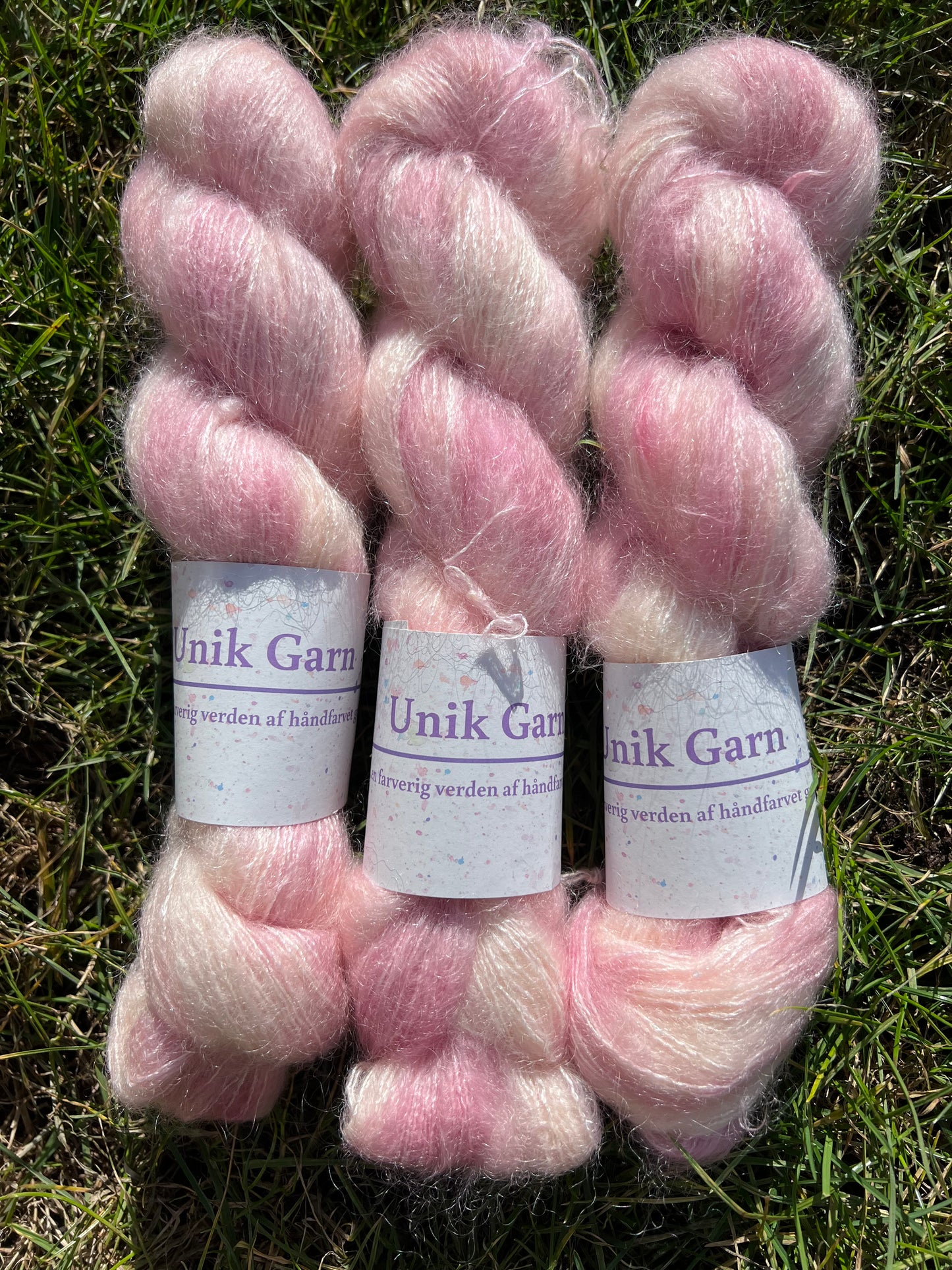 Unik Garn Silk Mohair Sequin  - Ballerina