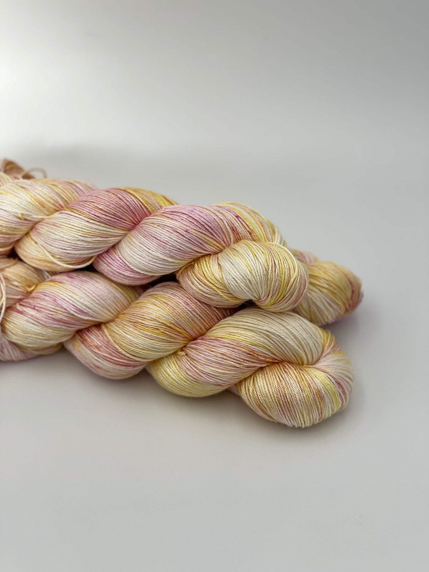 Unik Garn Pure Silk - Rose Peace