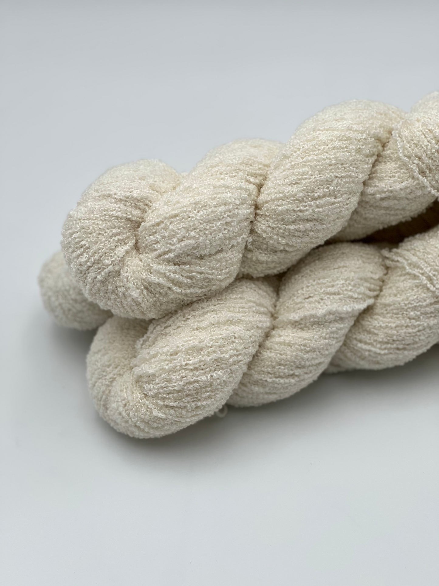 Unik Garn Silky Boucle - Ufarvet