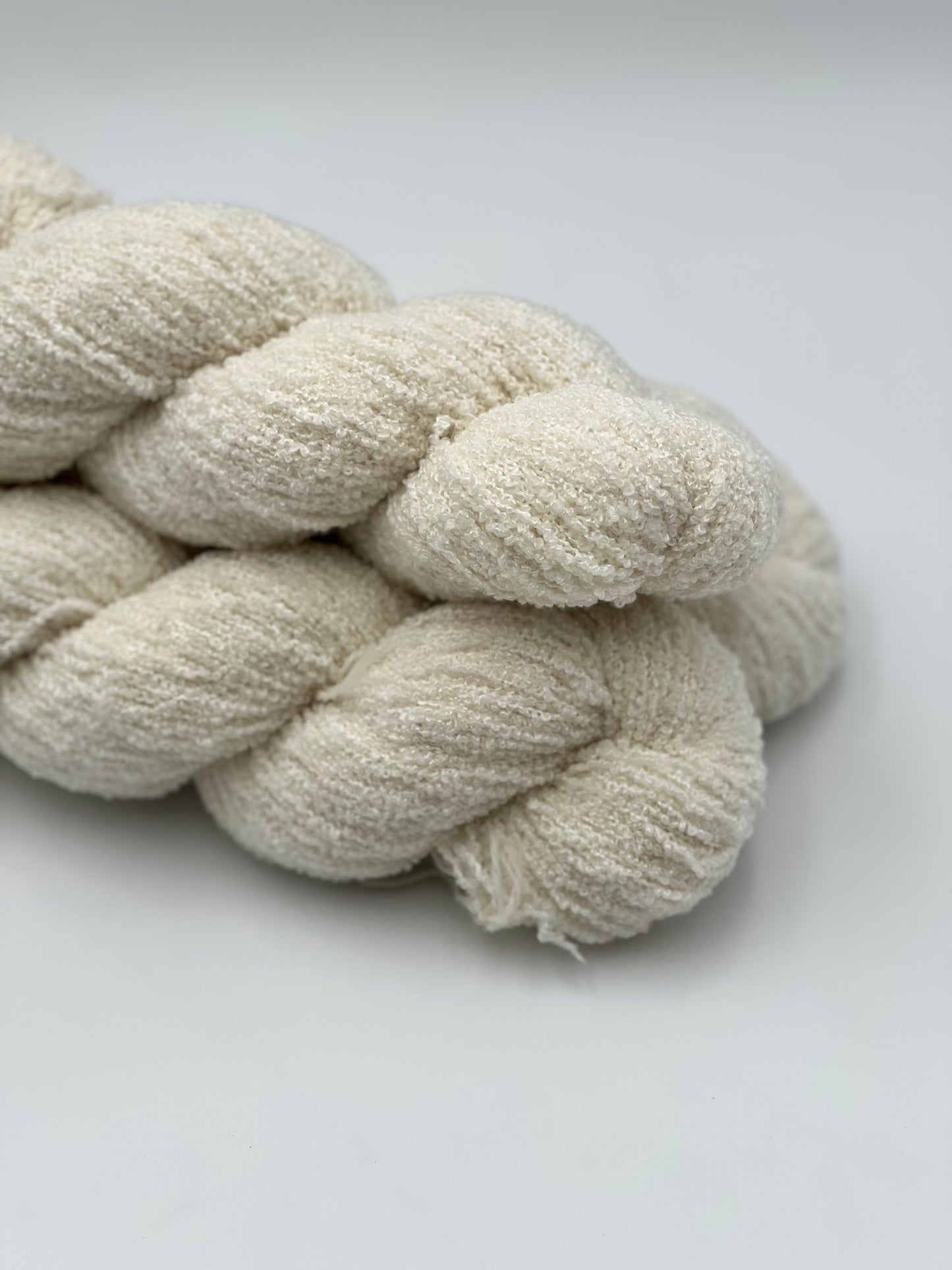 Unik Garn Silky Boucle - Ufarvet