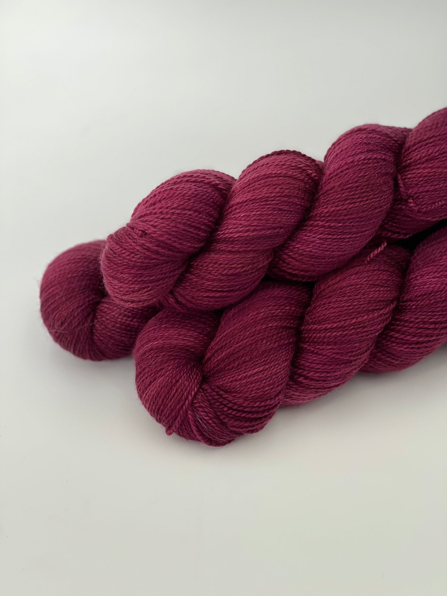 Unik Garn Silky Falkland - Blackberry