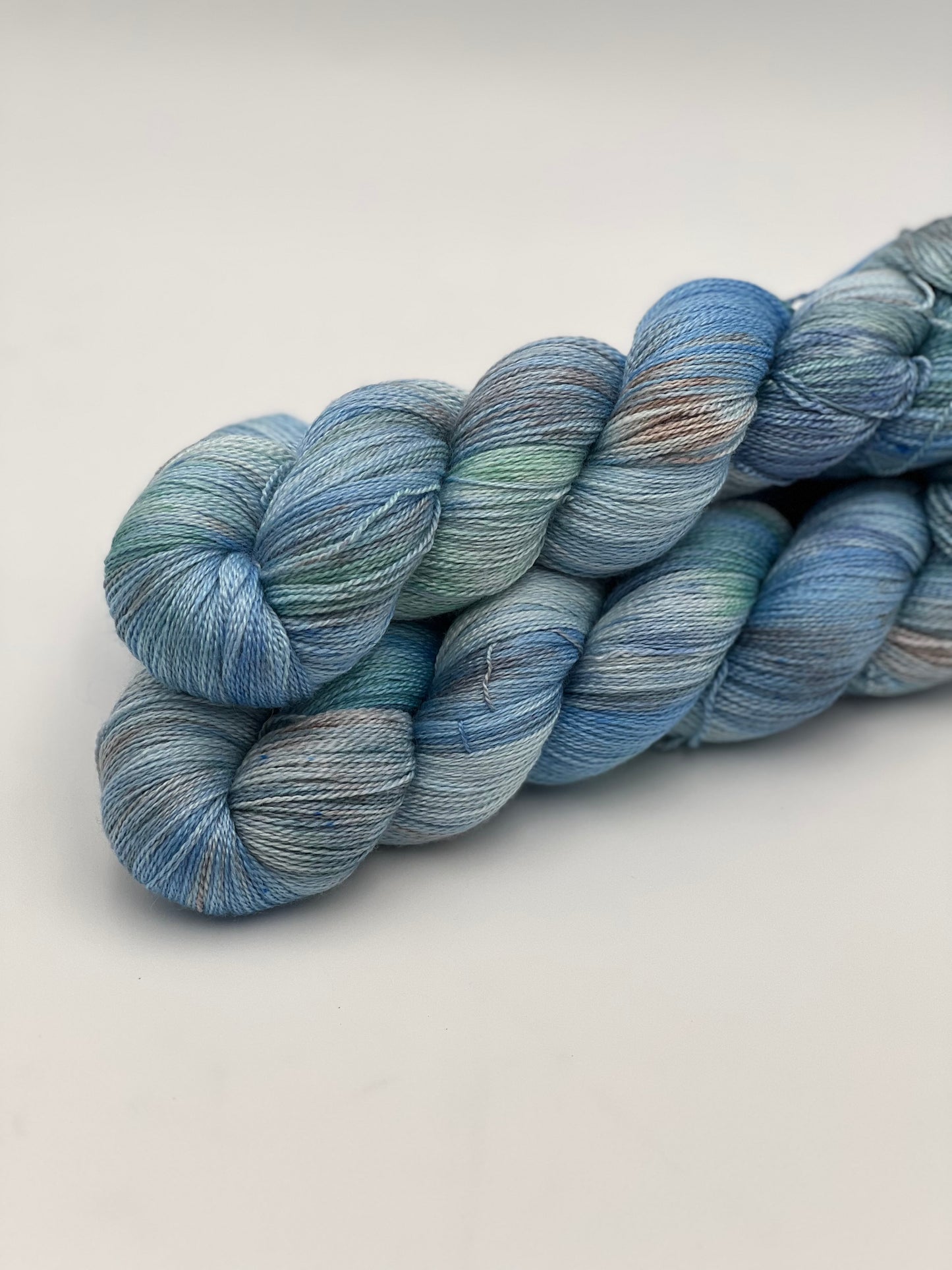 Unik Garn Silk Lace - Bølgebrus