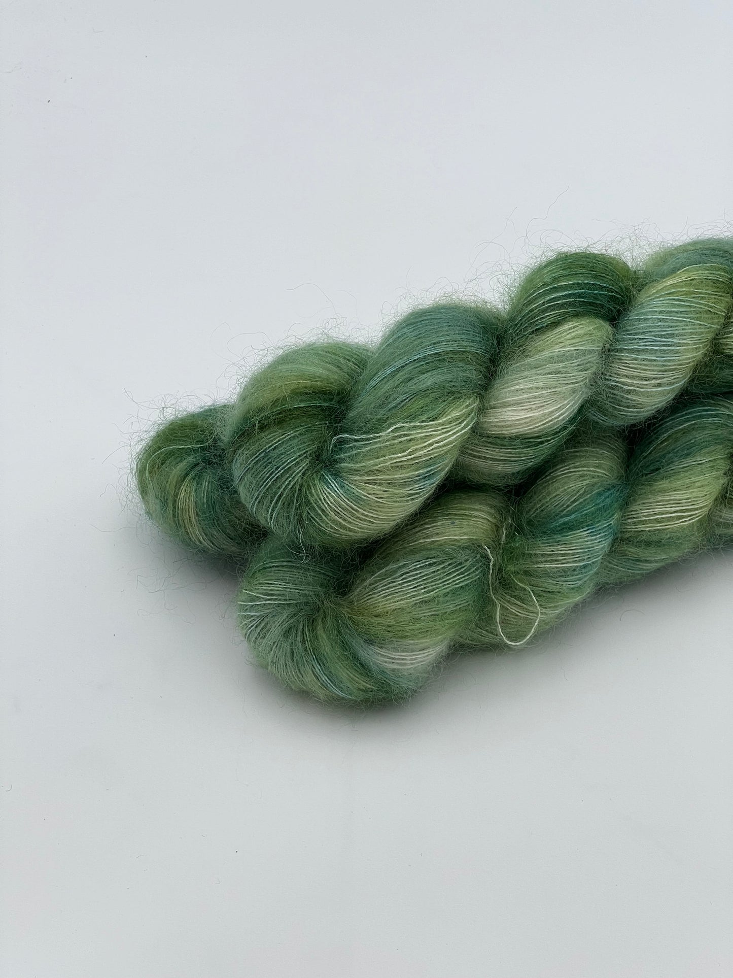 Unik Garn Silk Mohair - Grønne Blade