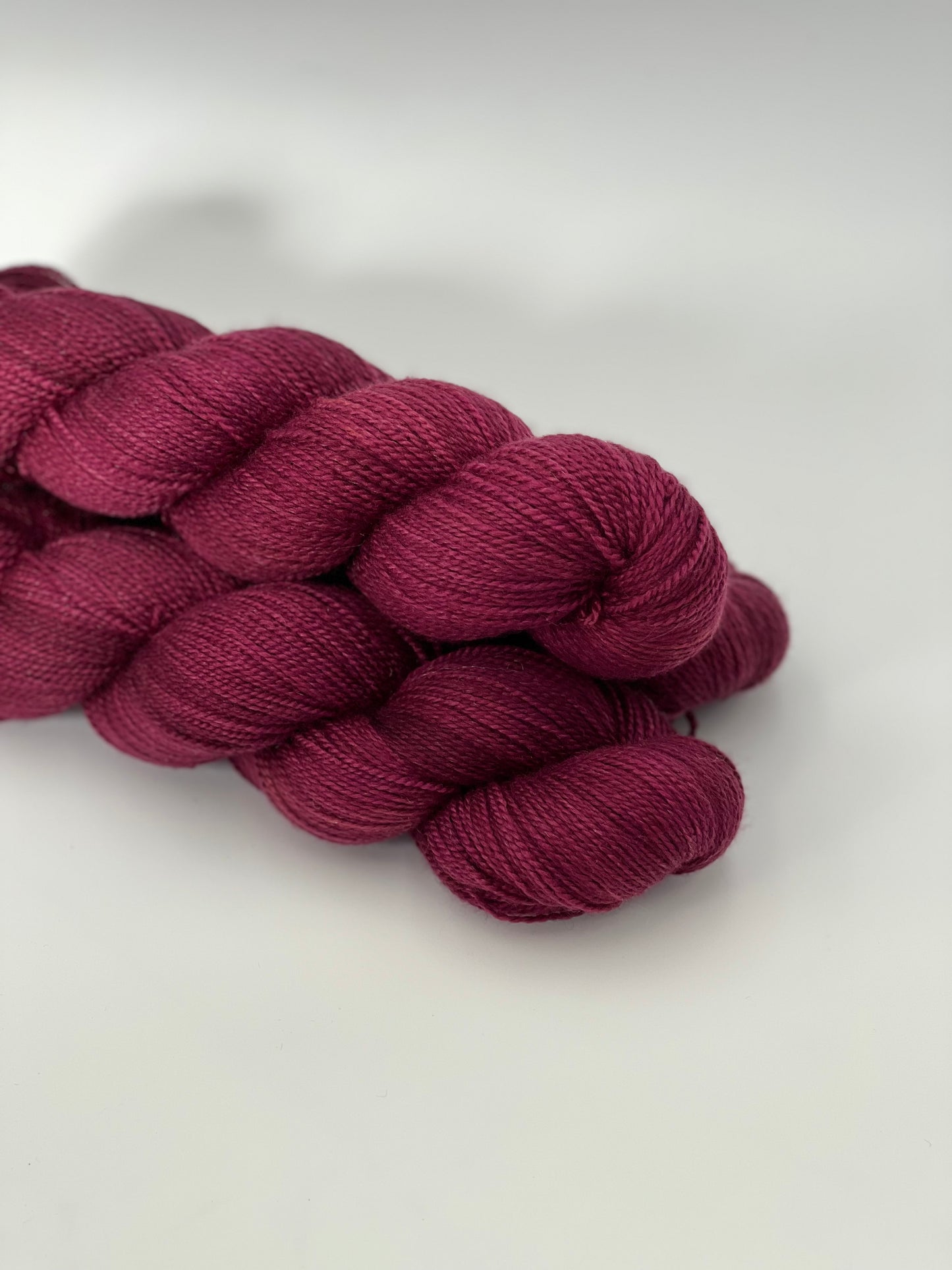 Unik Garn Silky Falkland - Blackberry