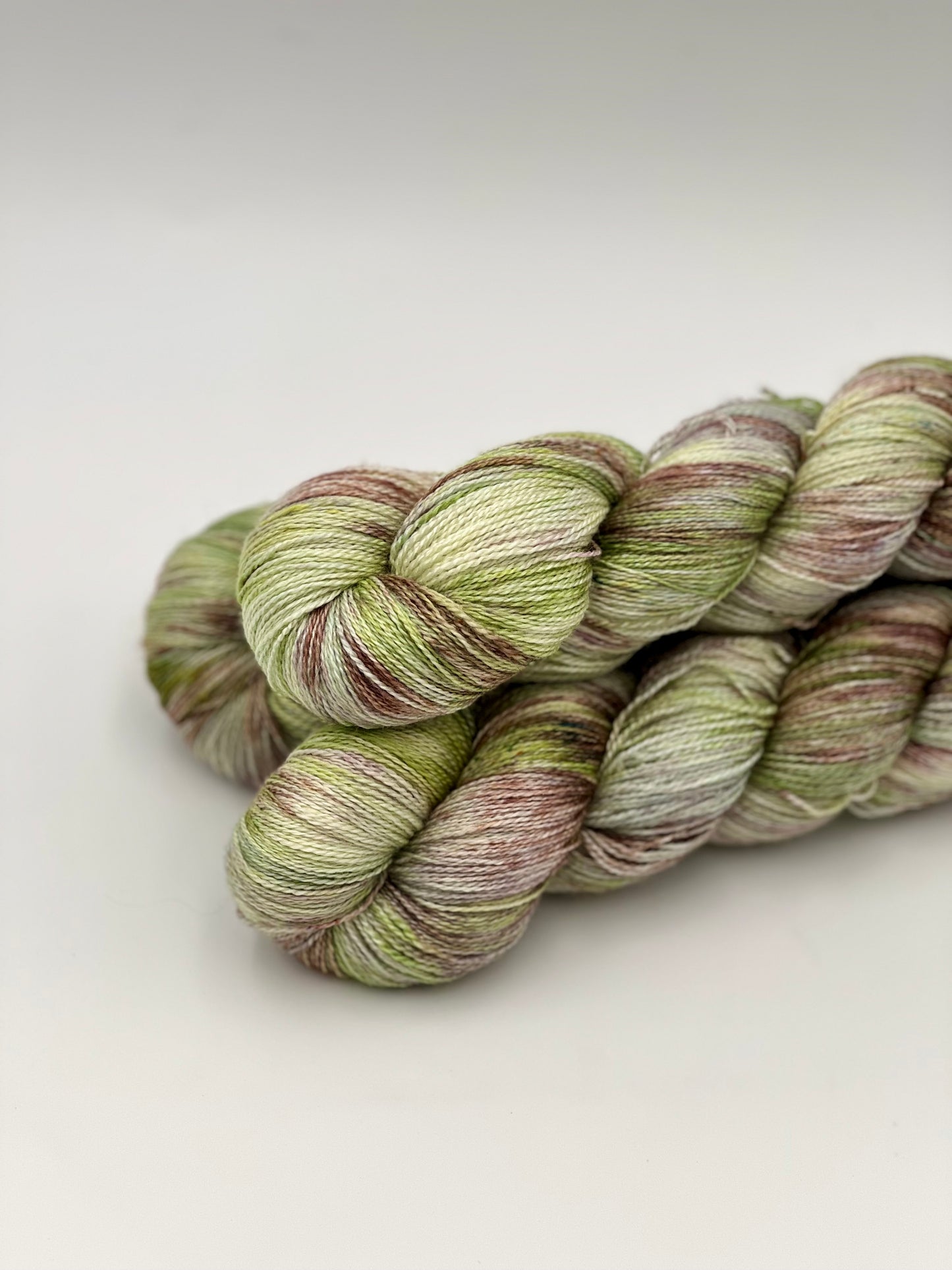 Unik Garn Silk Lace - Fynsk Bøgeskov