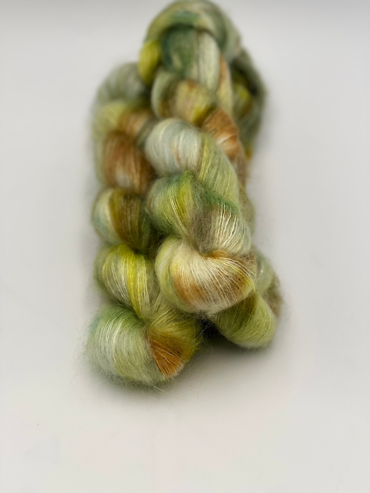 Unik Garn Silk Mohair Sequin  - Fynsk Bøgeskov