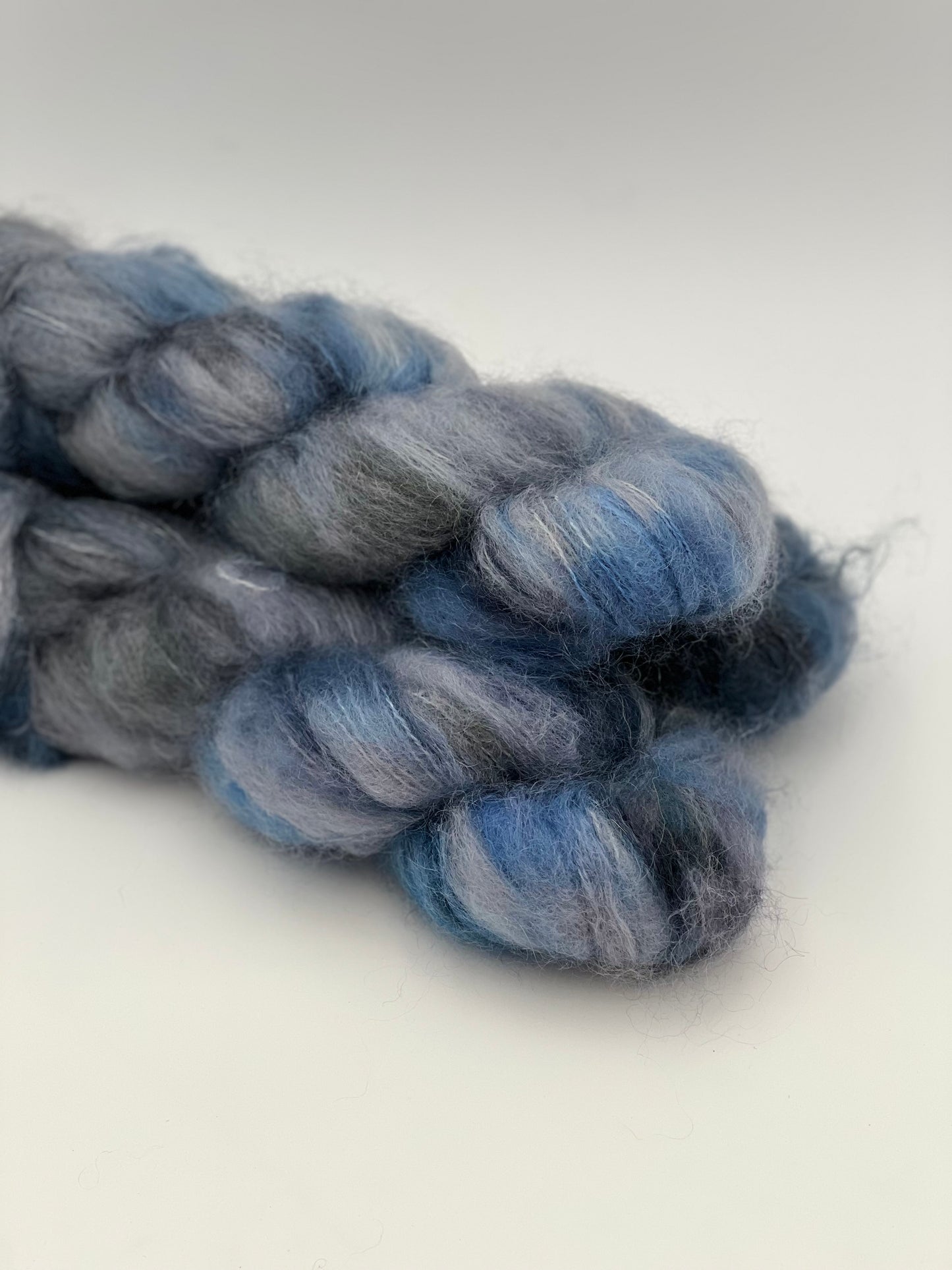 Unik Garn Fat Mohair - Skybrud